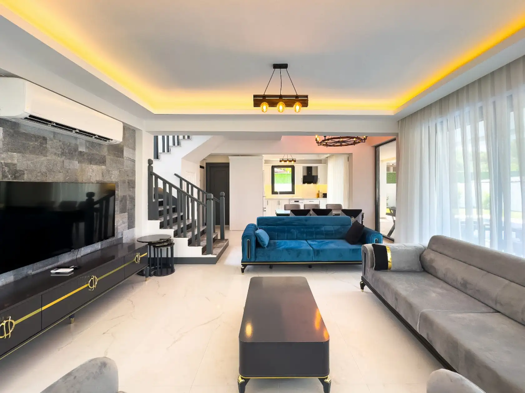 Akdağ Şirketler Grubu'ndan Mimar Aynural, Villa Projelerini Anlattı