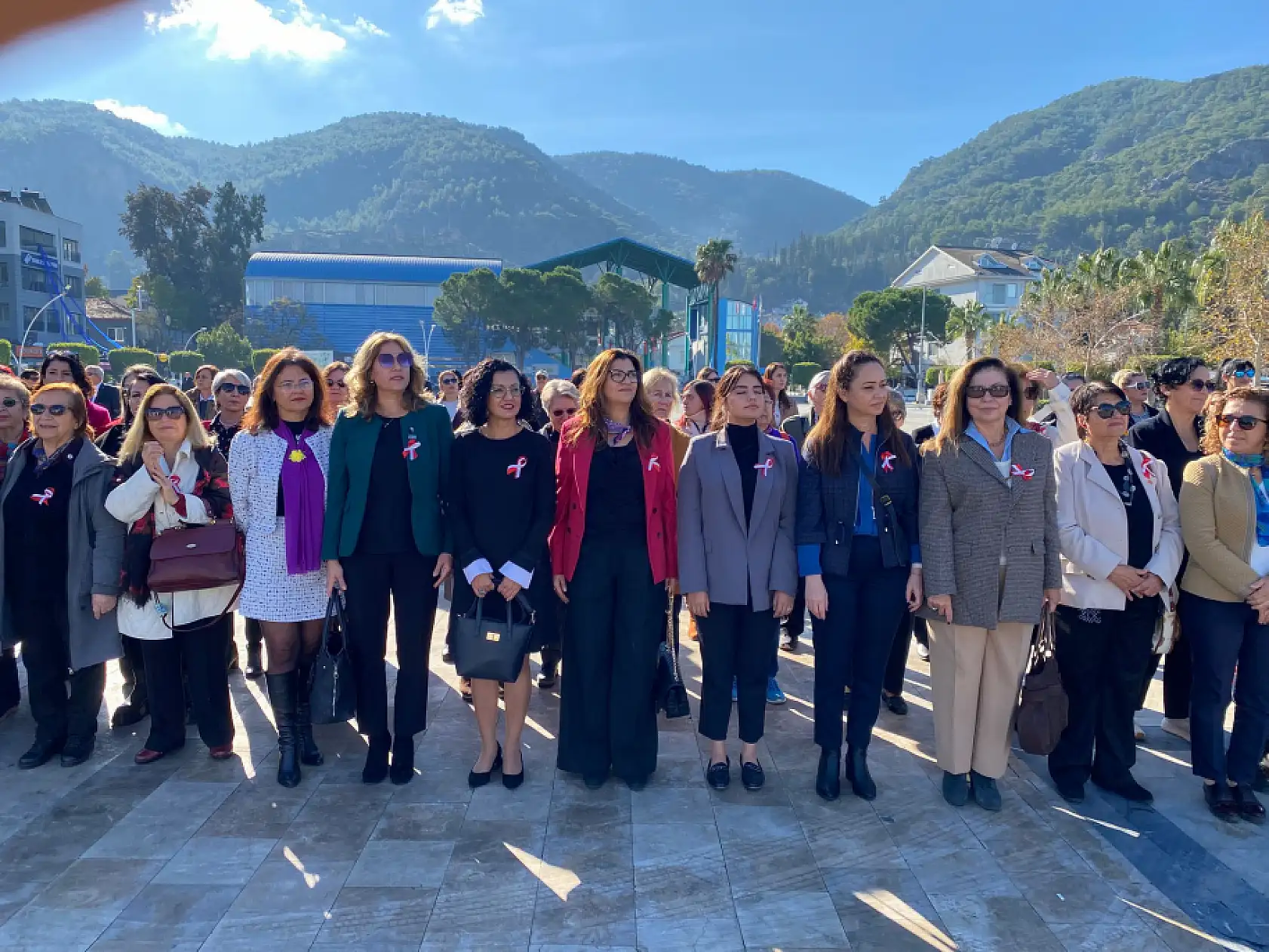 Fethiye'de 5 Aralık Dünya Kadın Hakları Günü Coşkuyla Kutlandı