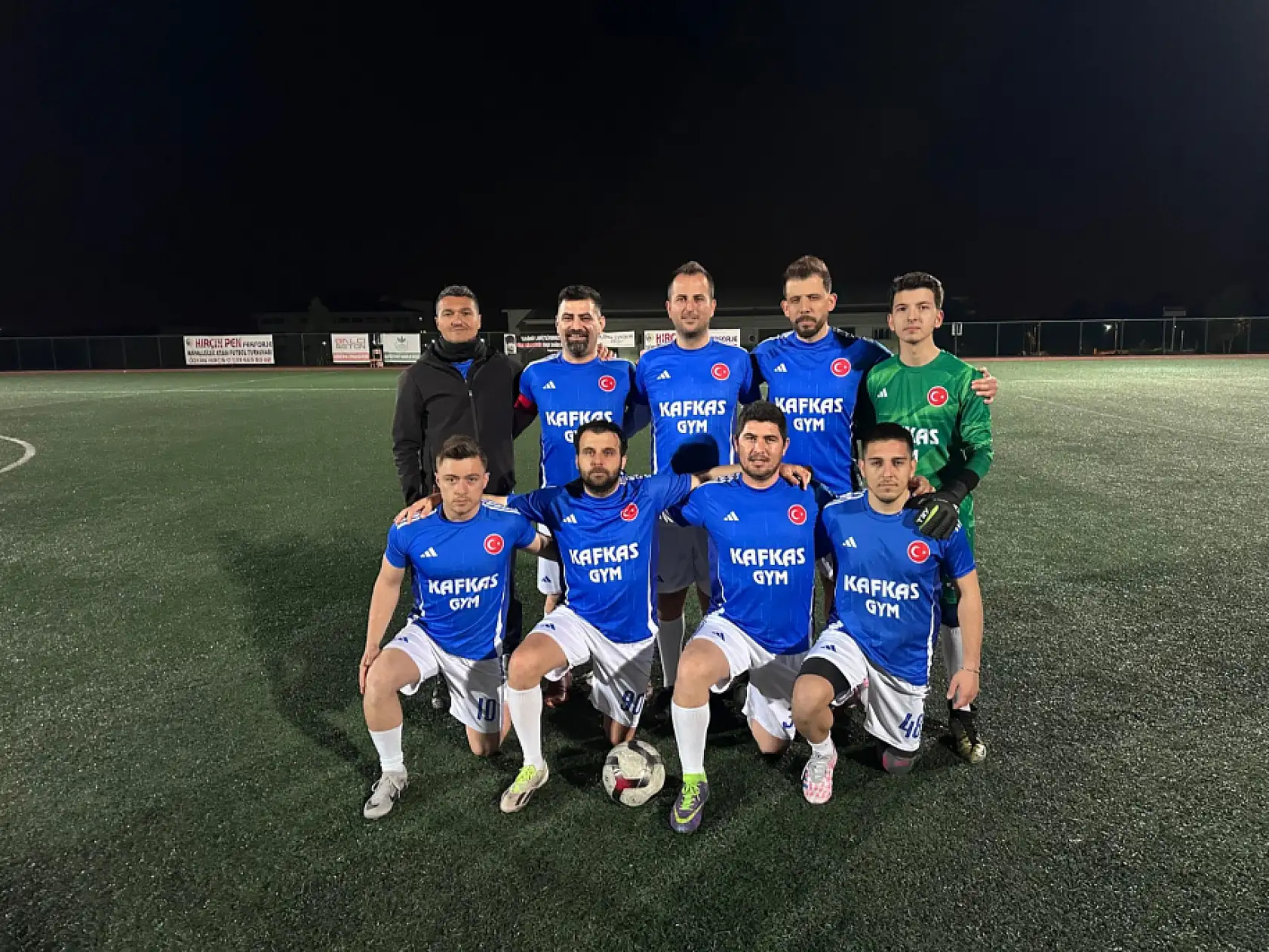 Fethiye'de mahalleler arası Futbol Turnuvası'nda çeyrek final heyecanı