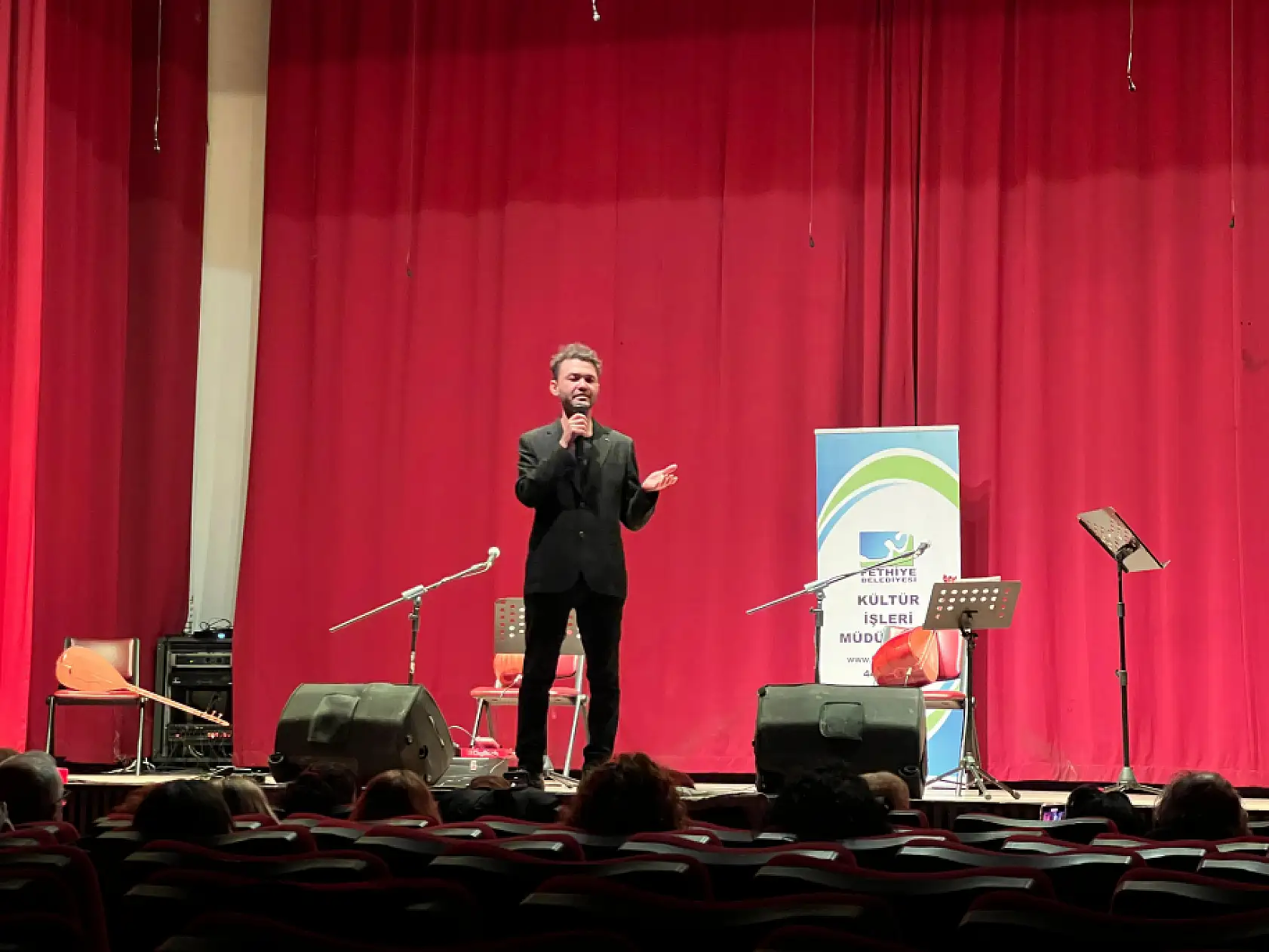 Fethiye'de Aşık Veysel türkülerle anıldı