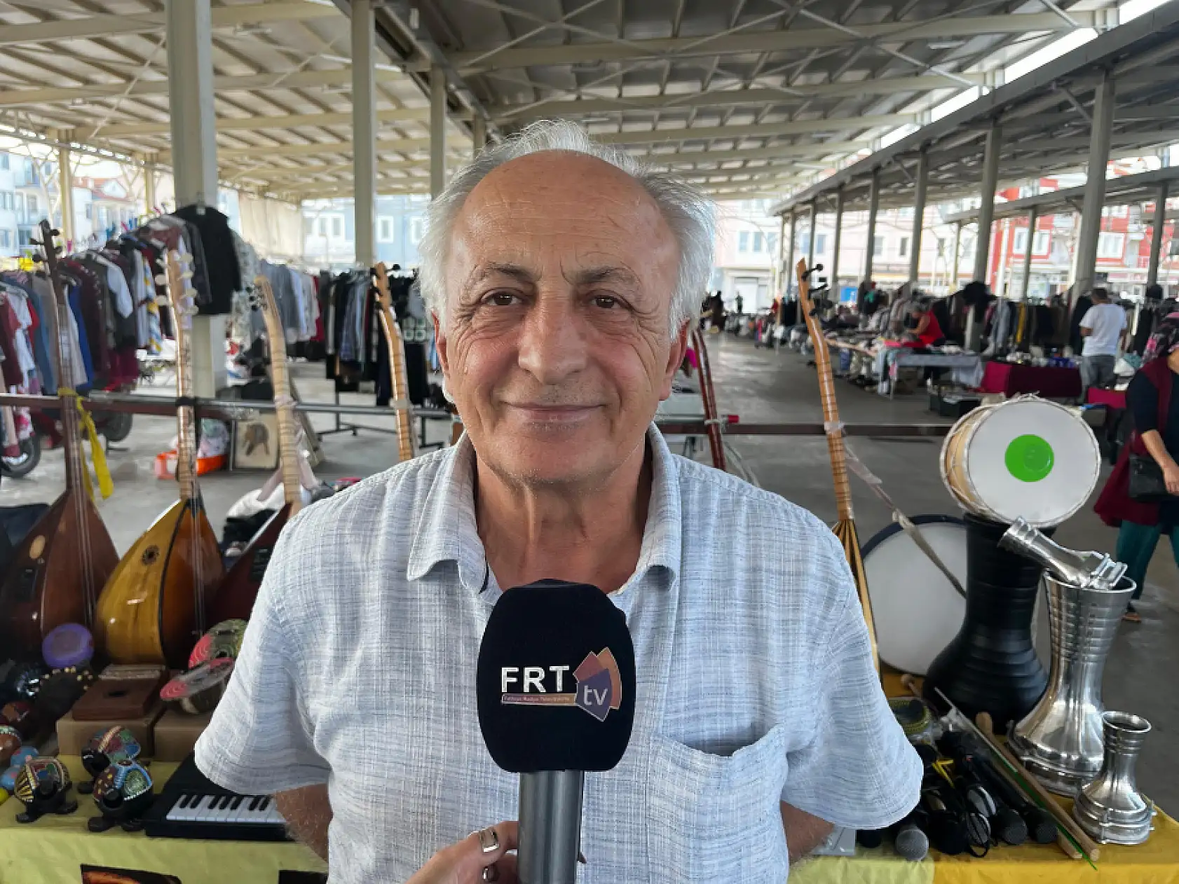 Fethiye'de uygun fiyatlı ikinci el müzik aletleri ilgi görüyor