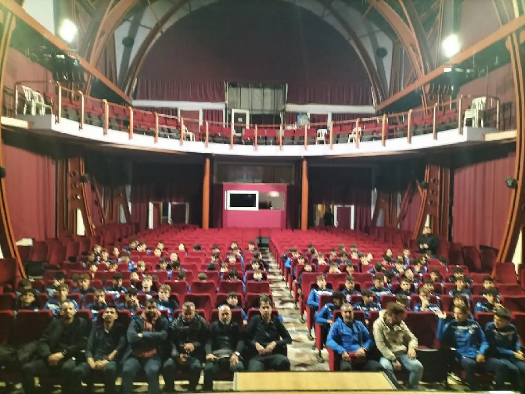 Fethiyespor Futbol Akademisine 'UEFA Kriterleri Uyum Süreci' Eğitimi Verildi 