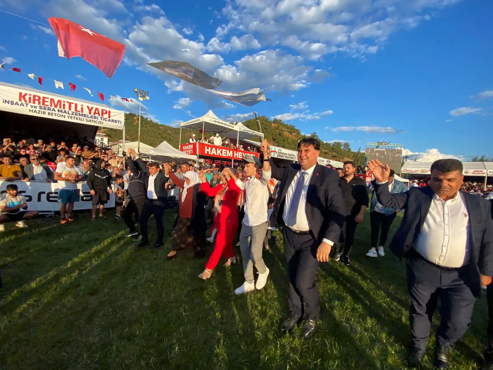 Karaçulha Mustafa Kiremitli 2.Yağlı Güreşleri'nde Türkiye'nin En Genç Güreş Ağası Oldu 