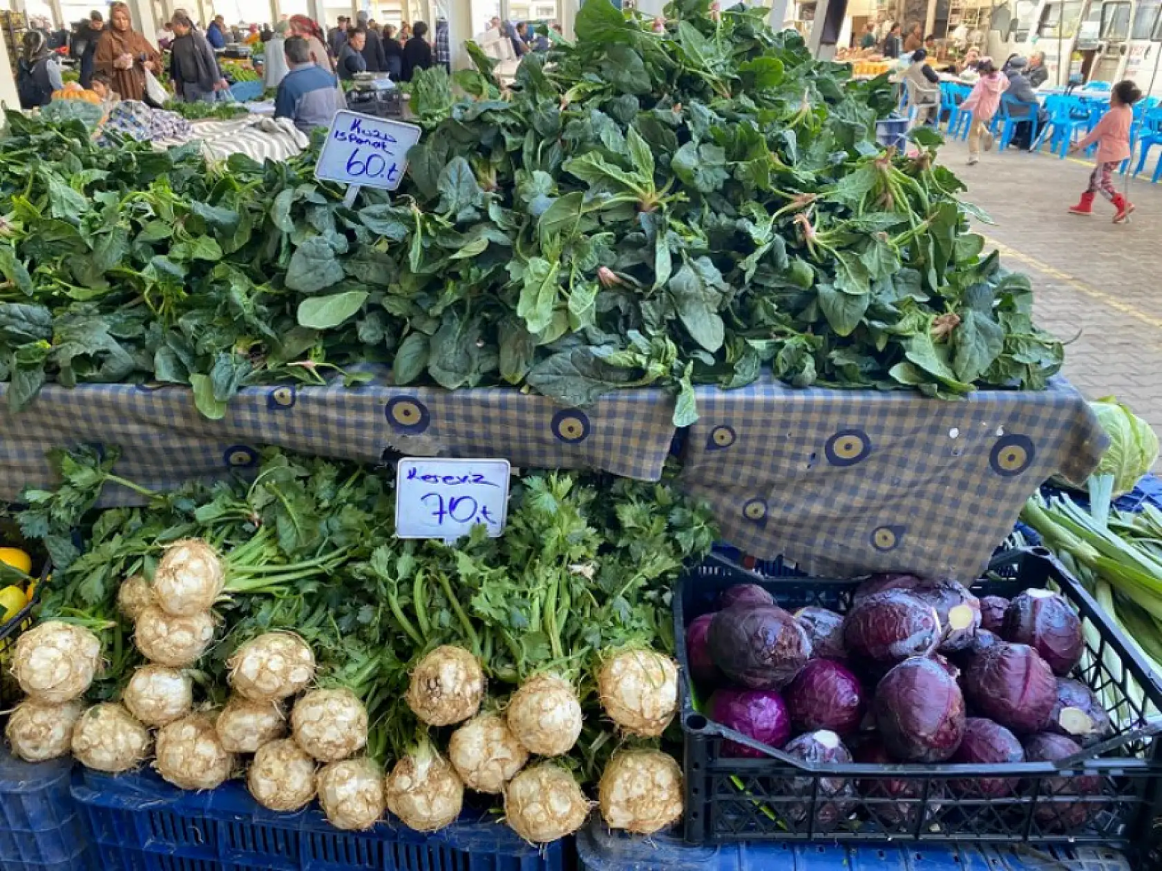 Fethiye'de Sebze Fiyatları Yükseldi, Vatandaşın Alım Gücü Düşüyor