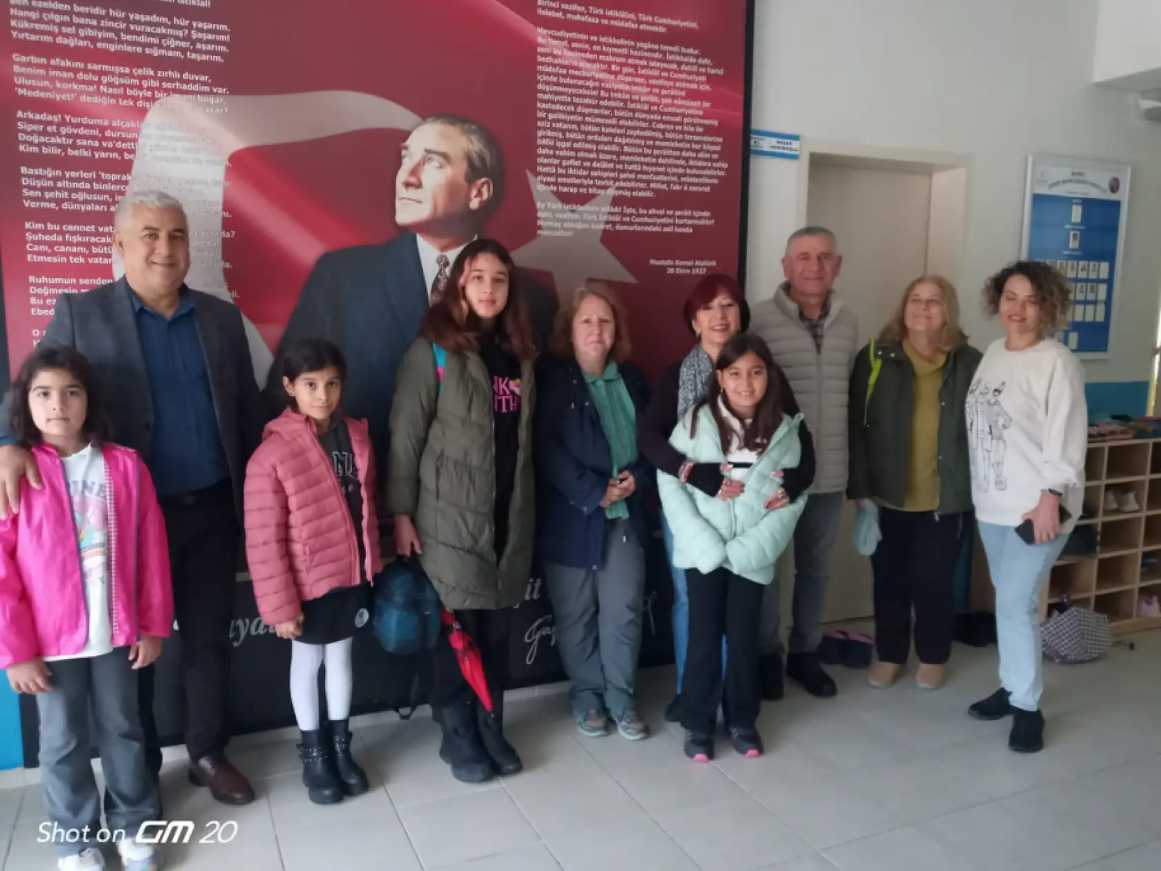 Fethiye Kardelen Sanat Derneği Paylaşım ve Gönüllülük Gününe Öncülük Yaptı