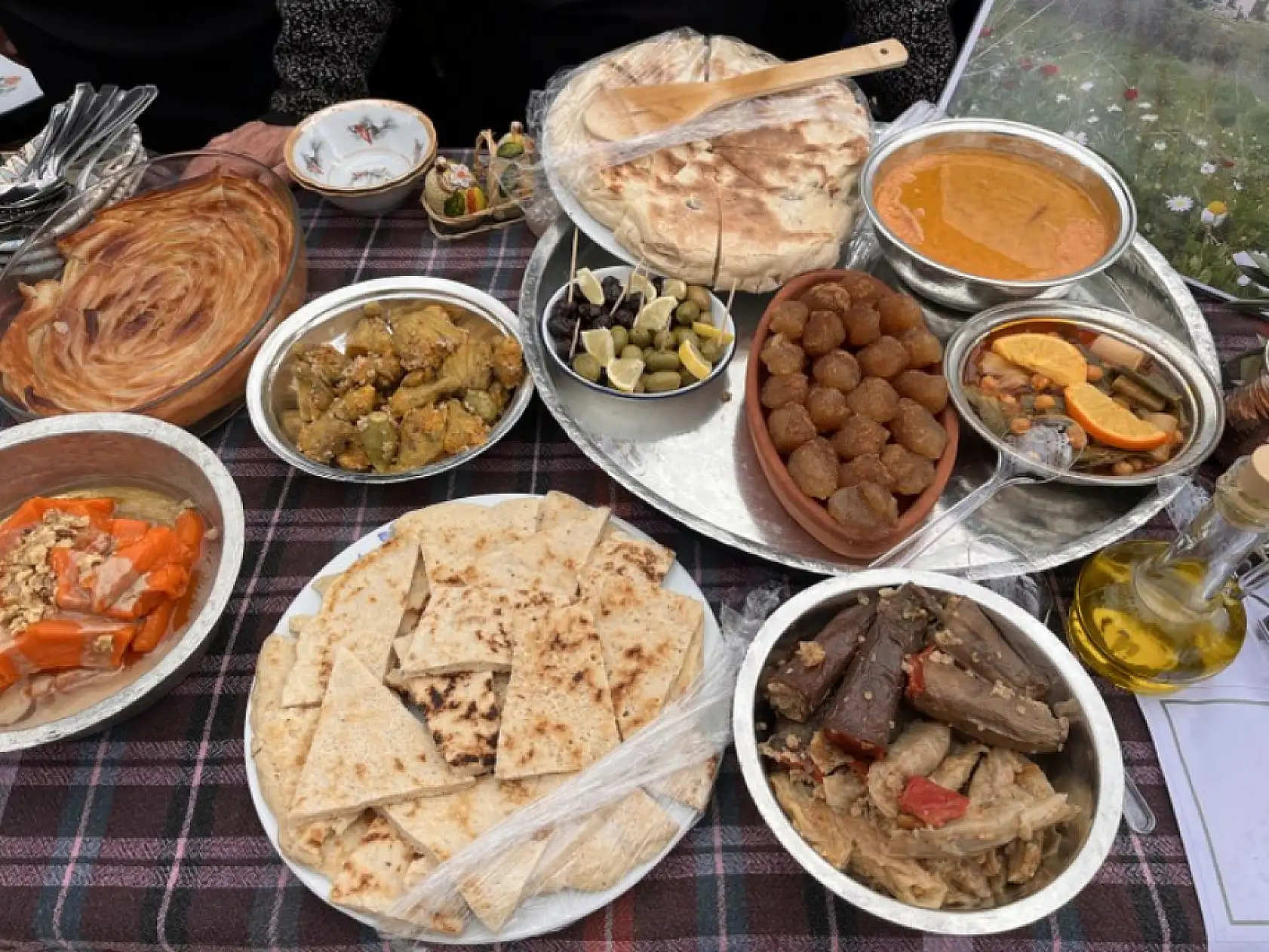 Muğla'da zeytinyağlı yemek yarışması düzenlendi