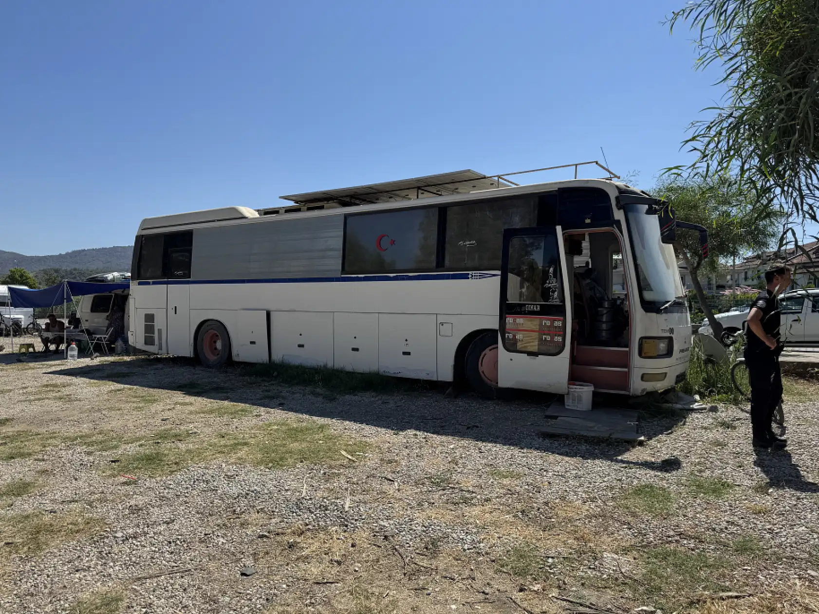 Fethiye'de bir kişi yaşadığı otobüste ölü bulundu