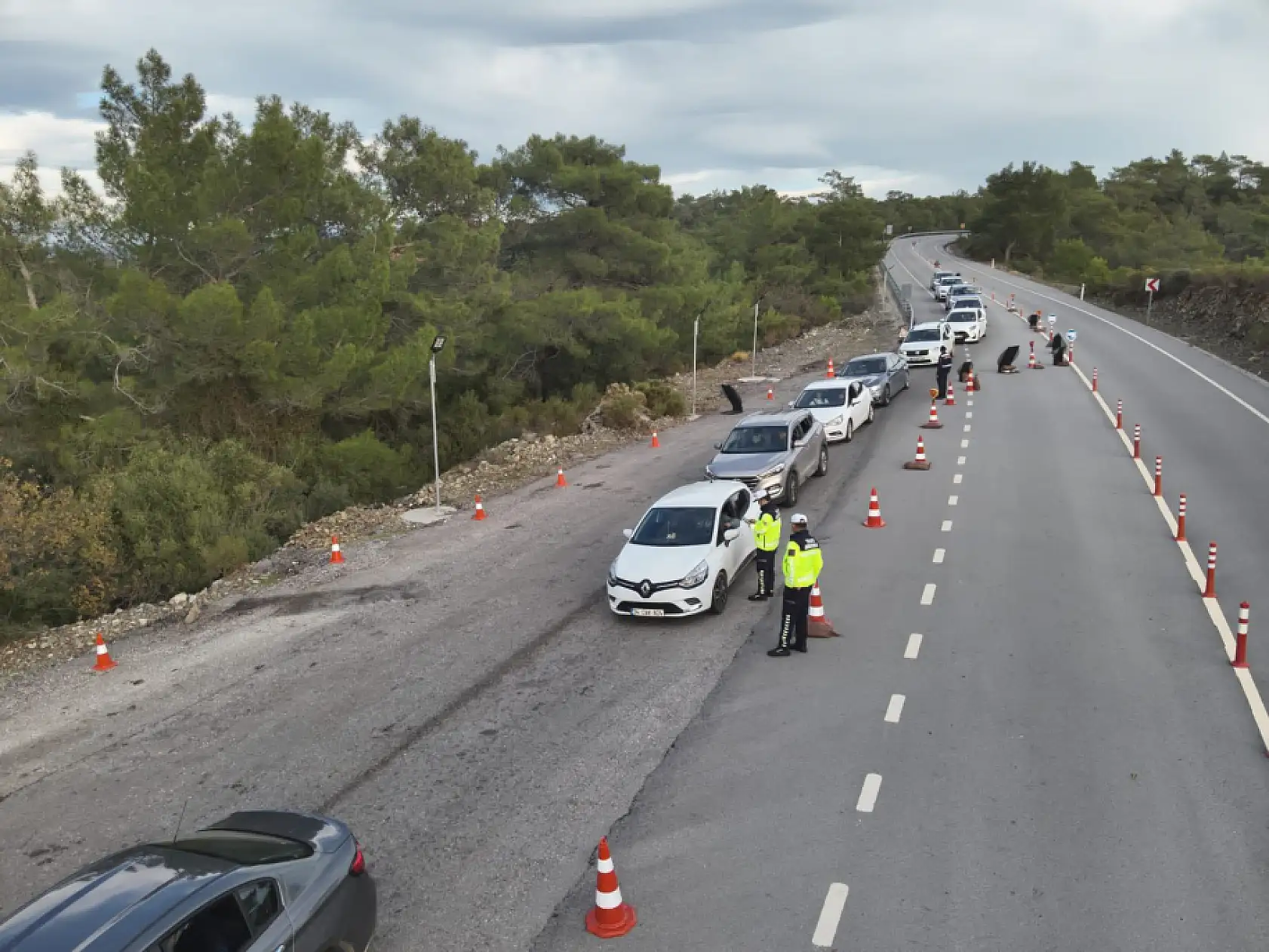 Datça'da kontrollerde 13 günde 23 bin kişi sorgulandı