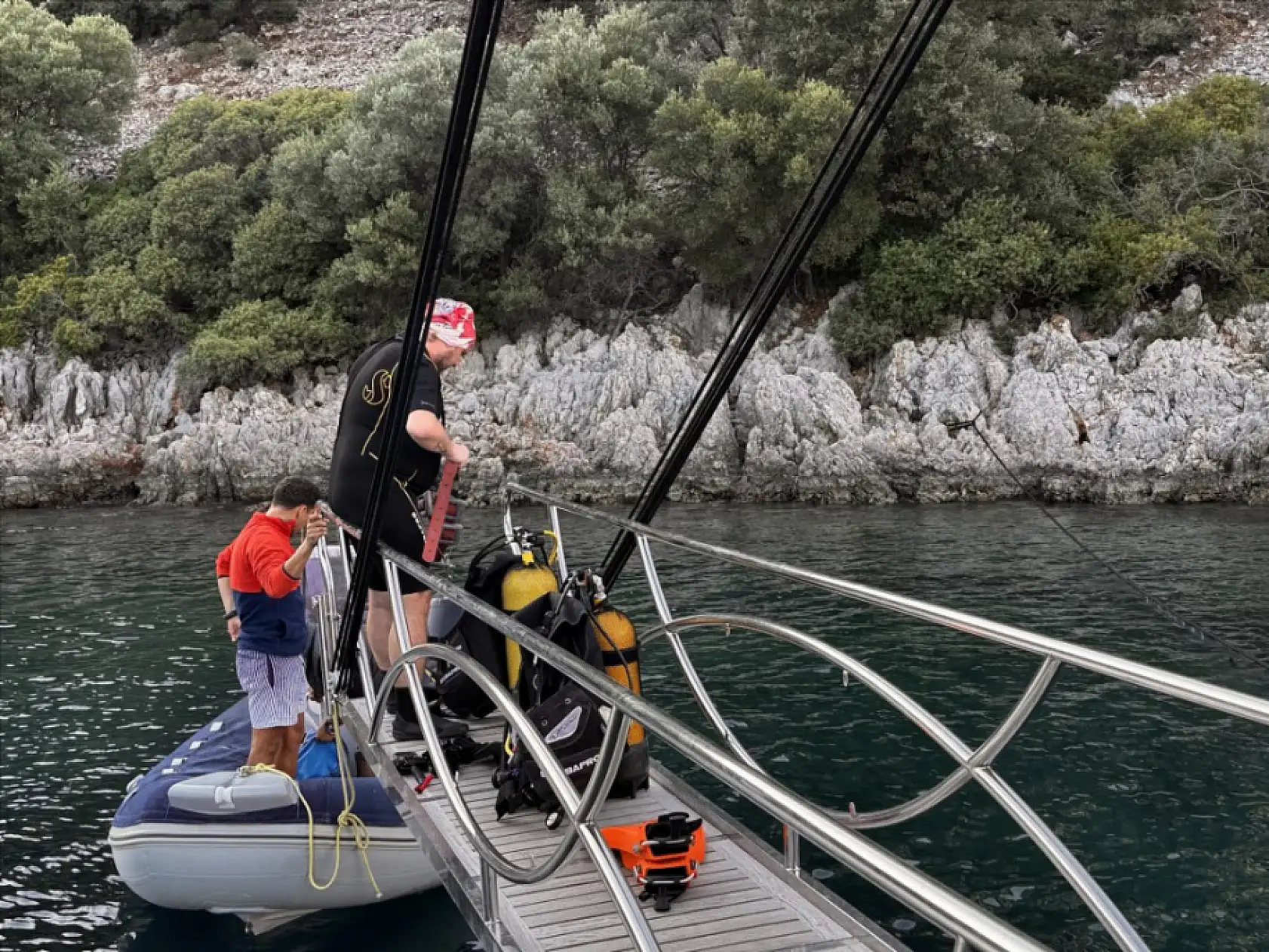 Göcek'te ekilen 10 bin deniz çayırının yüzde 70'i hayatta kaldı