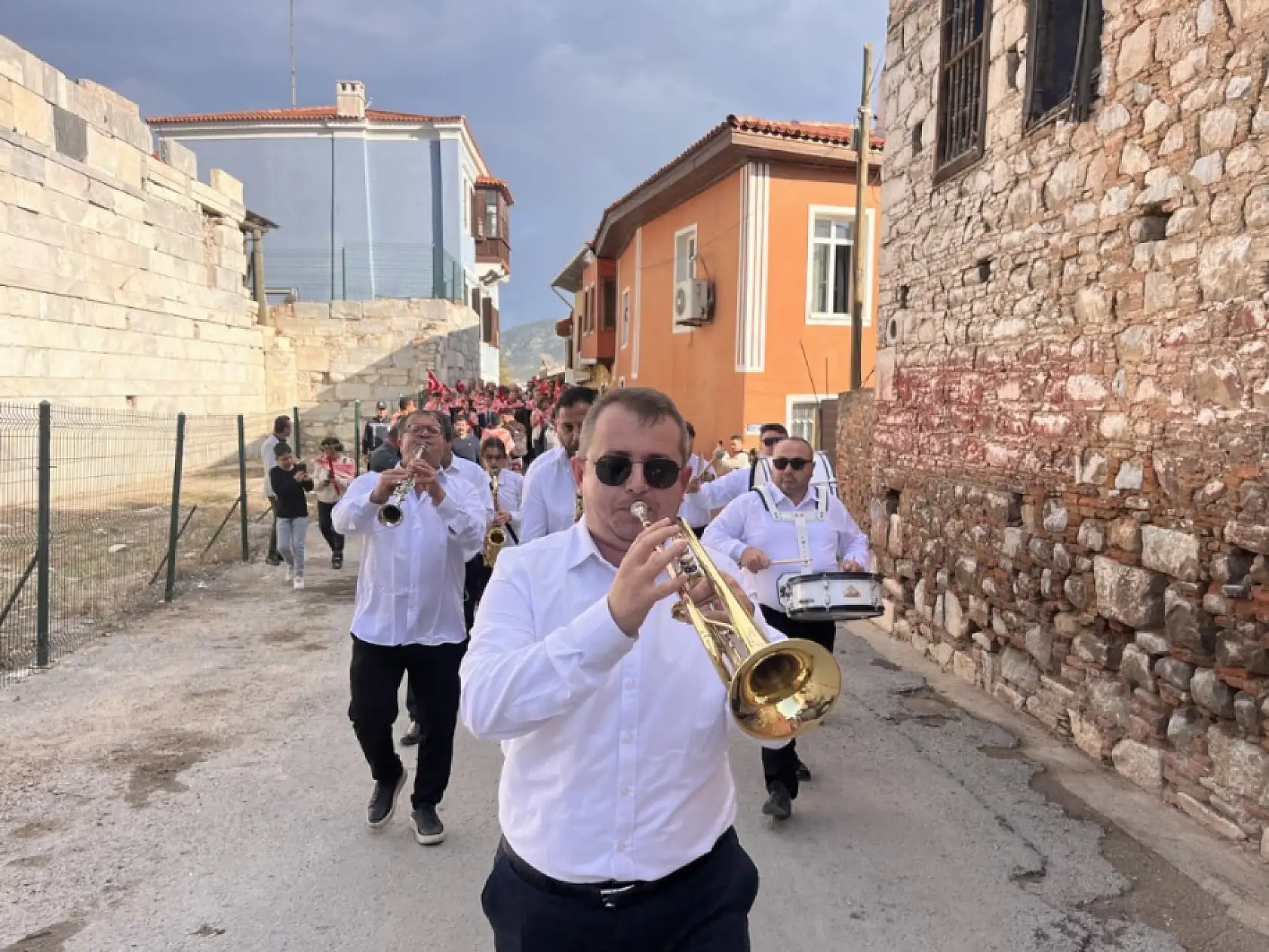 11. Uluslararası Milas Zeytin Hasat Şenliği başladı