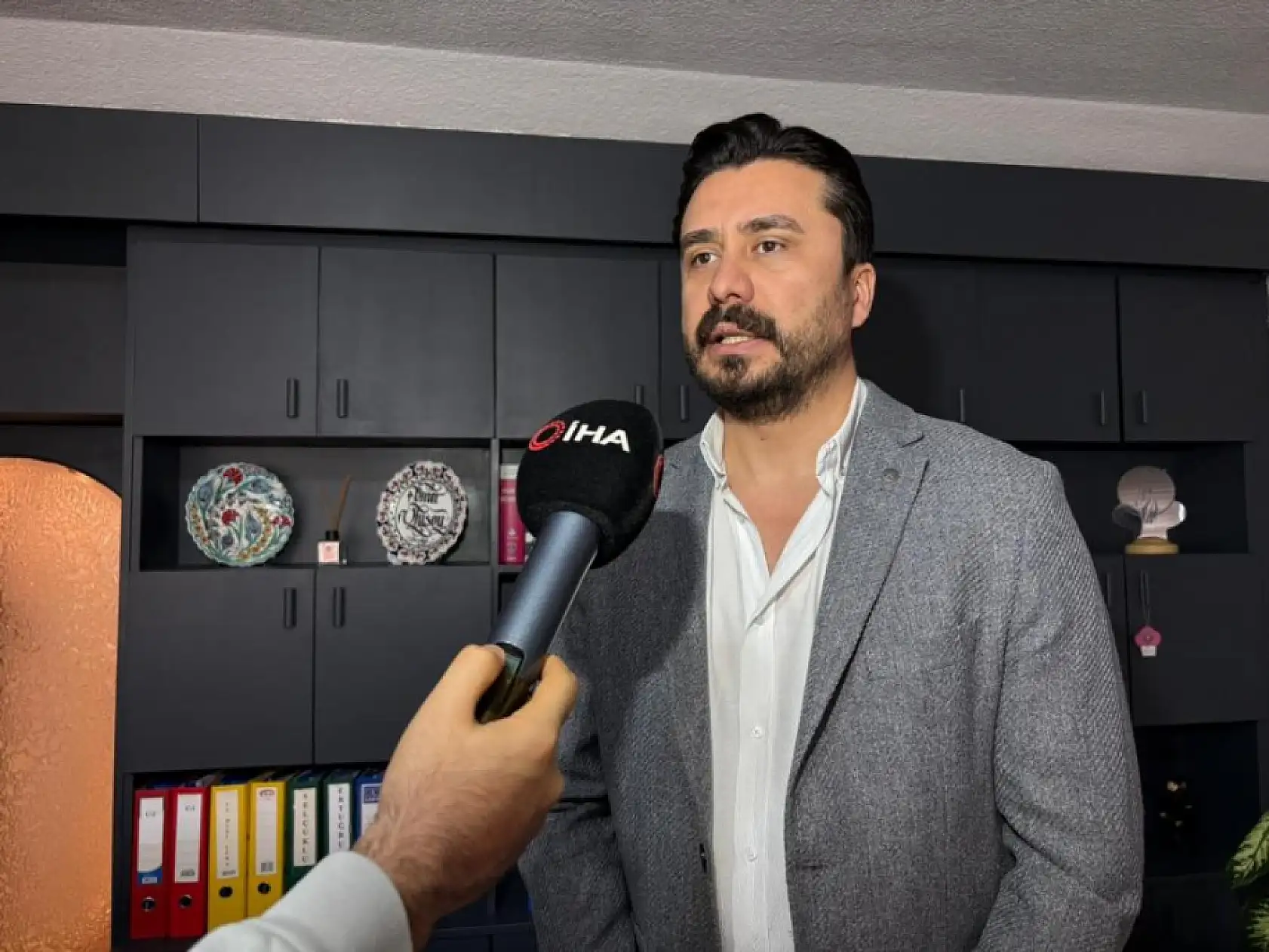 Anne ve teyzelerini kaybettikleri kaza hakkında ilk kez konuşan kardeşler: 'Teyzem, sürücünün bilerek üzerlerinden geçtiğini söyledi'