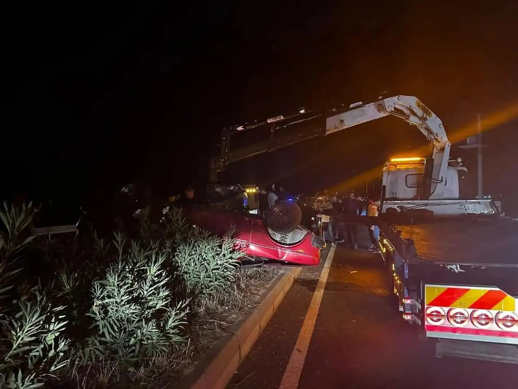 İki Kişinin Yaralandığı Kazada Sürücü Kaçtı