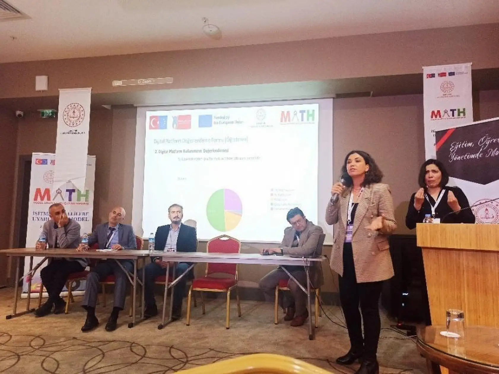 Muğlalı öğretmen birincilik ödülü aldı