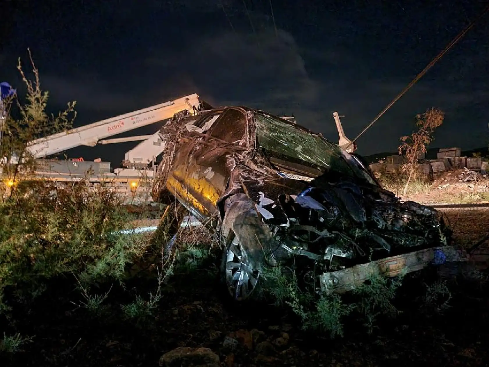 Yayaya çarpıp kaçtı