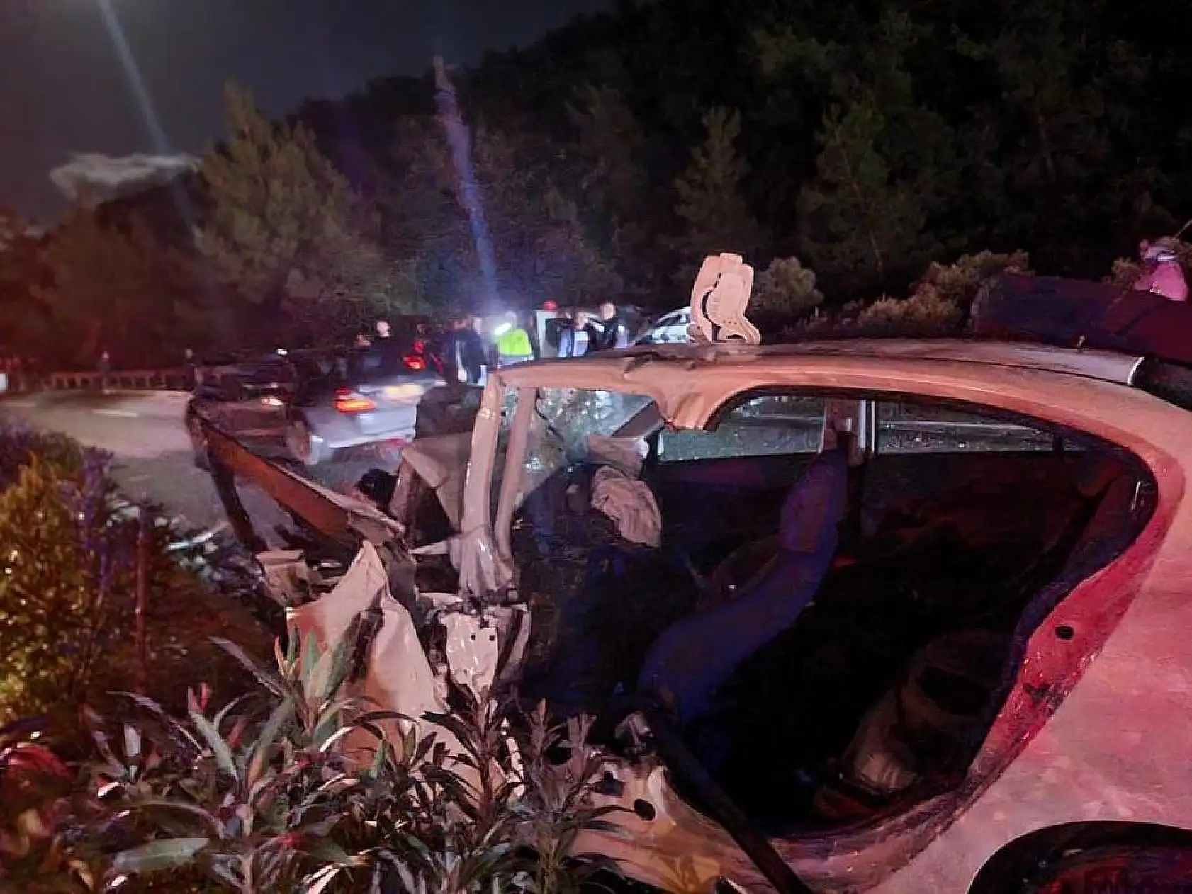 Kazada ağır yaralanan genç hayatını kaybetti