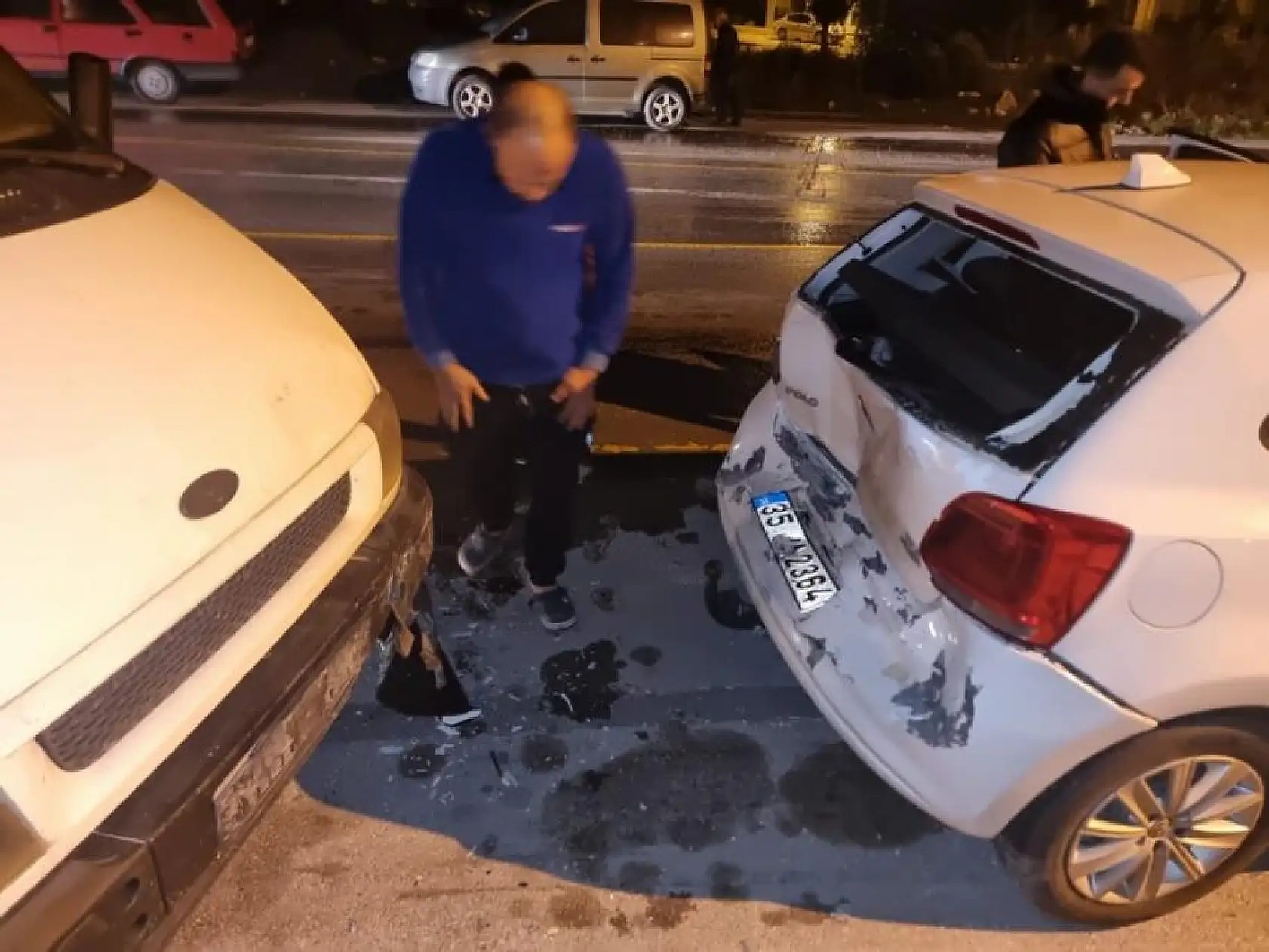 Zincirleme trafik kazası, 1'i ağır, 2 yaralı