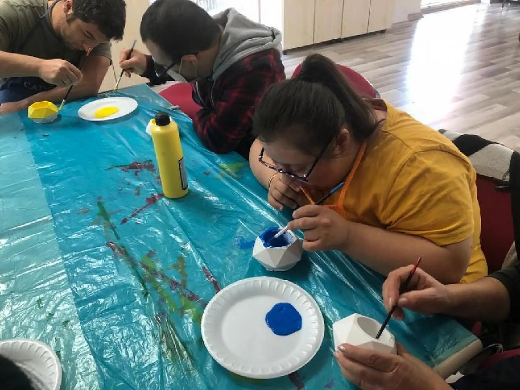 'Sanatla engelleri kaldırıyoruz' projesi hayata geçti