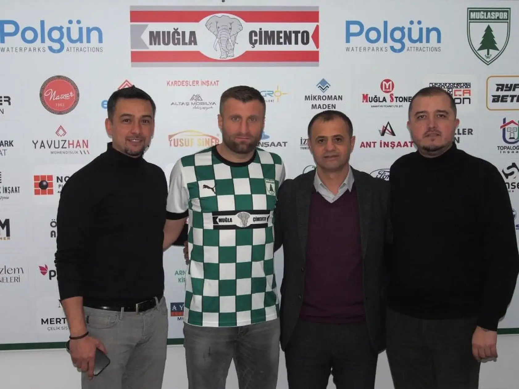 Muğlaspor Transfer Çalışmalarına Devam Ediyor