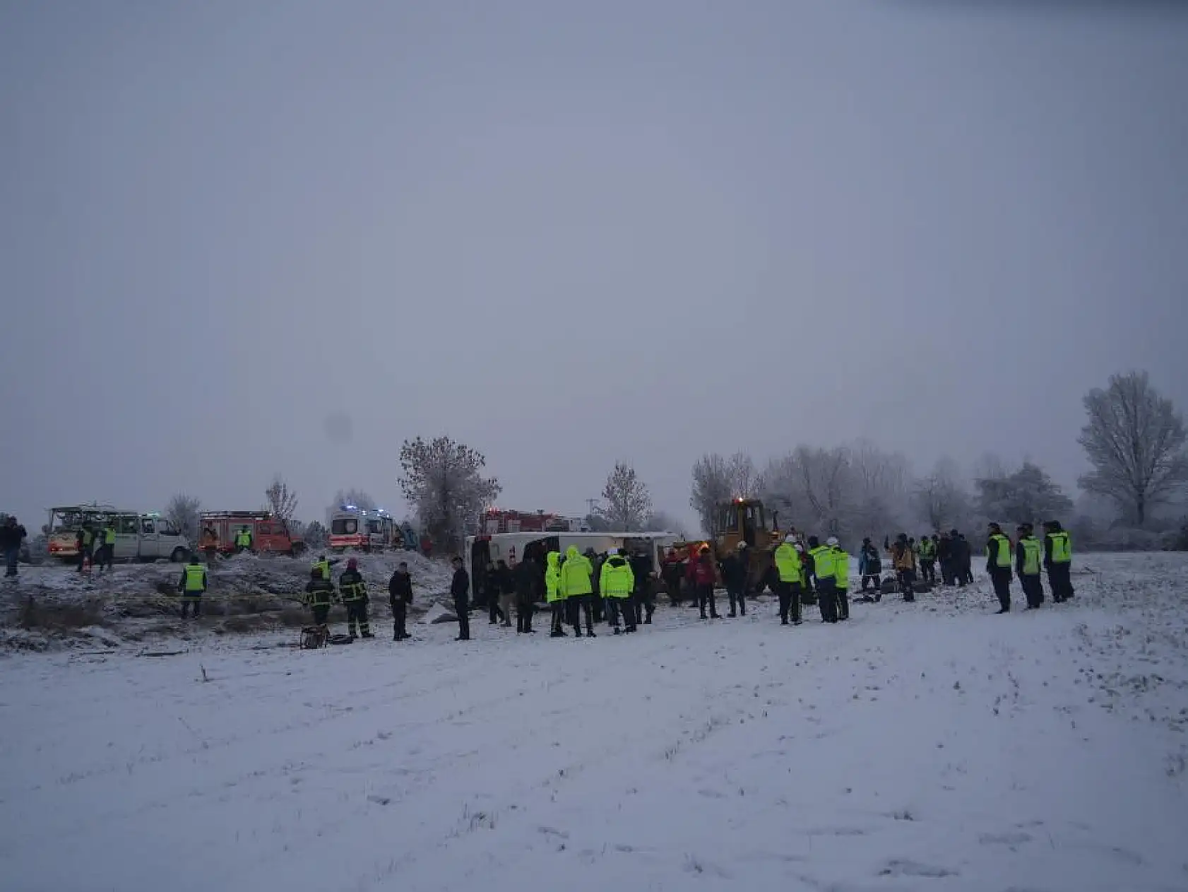 Otobüs kazasında yaralanan kazazede: 'Otobüsü ağaç tuttu, ağaç olmasaydı hepimiz ölmüştük'