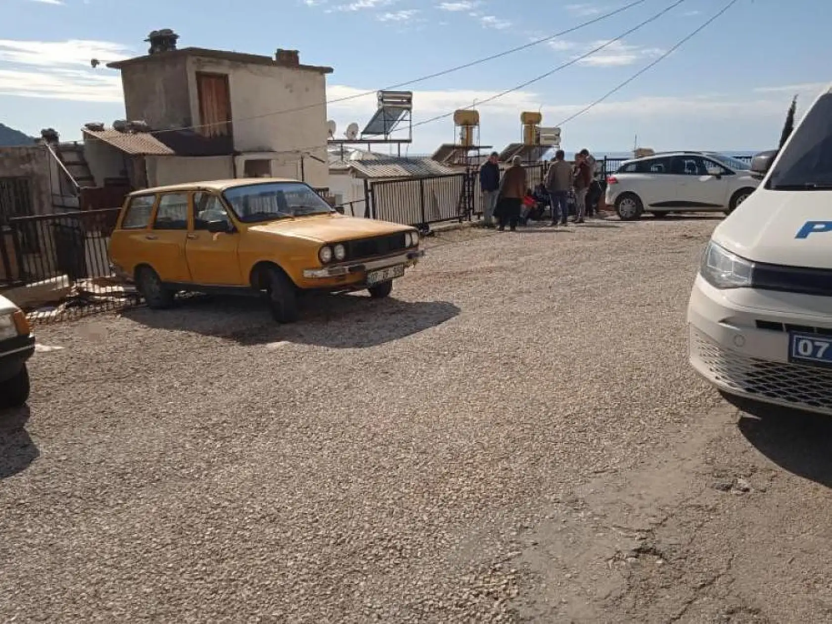 Yaşlı adam yatağında ölü bulundu