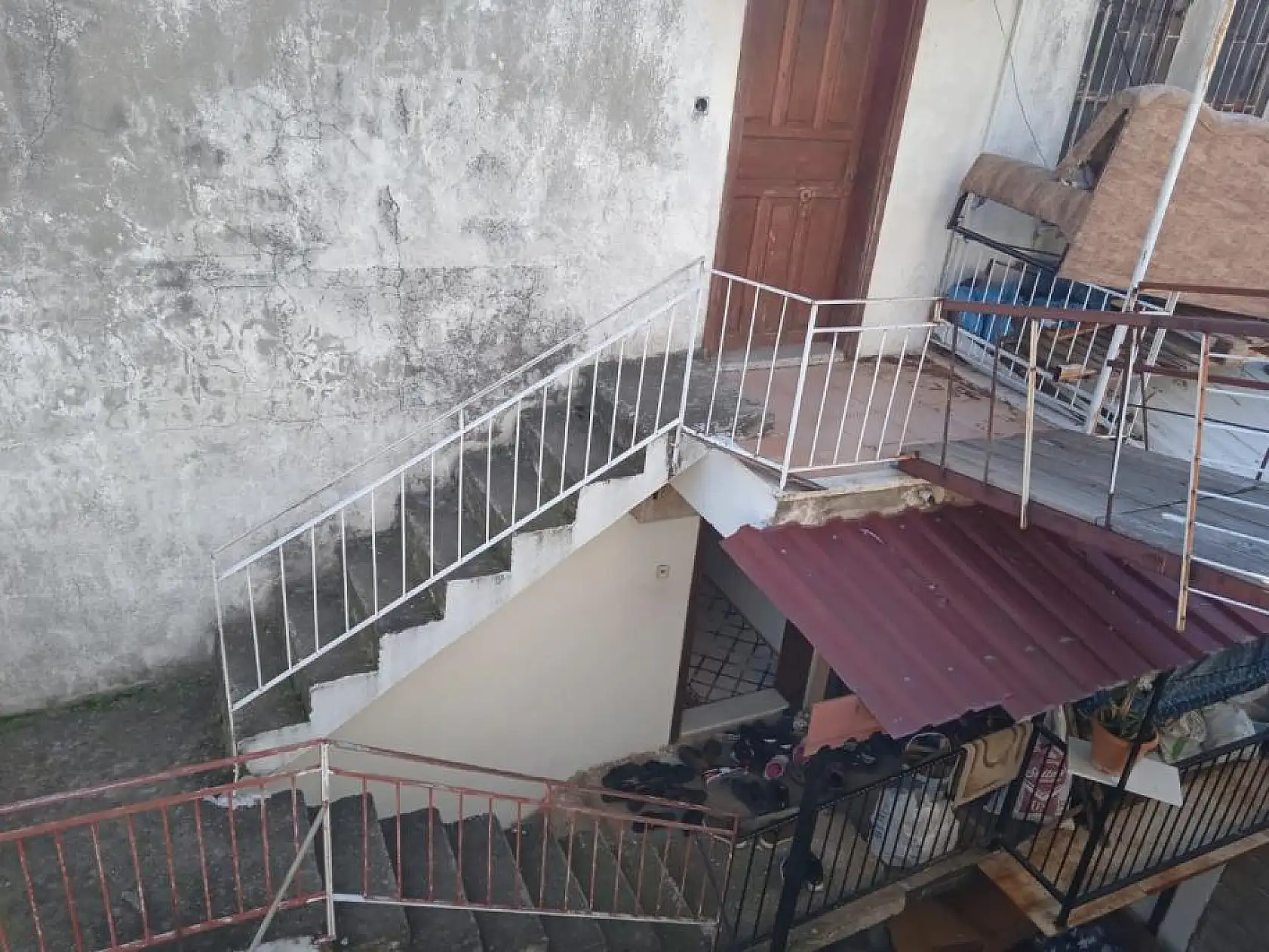 Yaşlı adam yatağında ölü bulundu