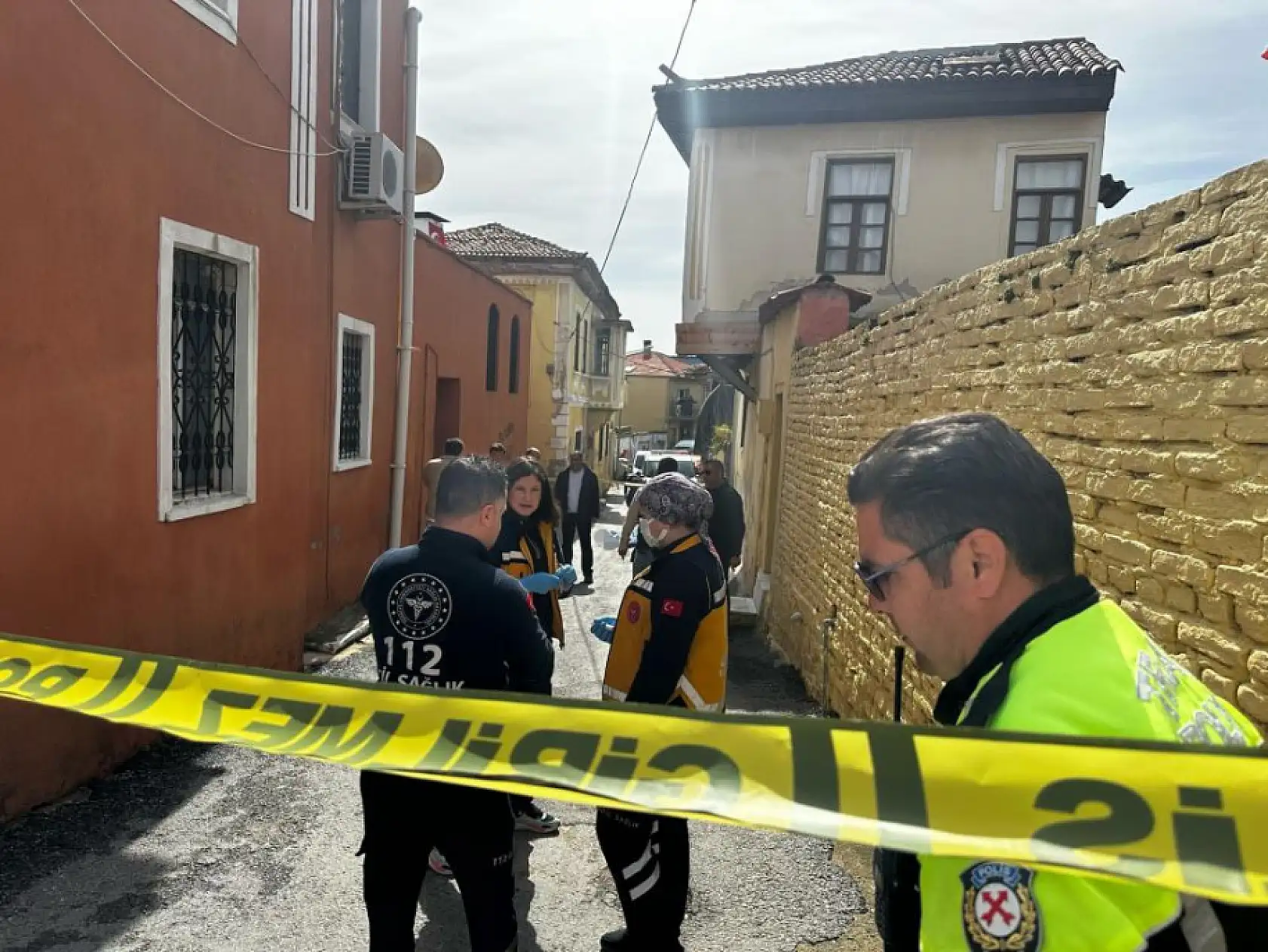 Muğla'da sokakta yürüdüğü sırada silahla vurularak öldürüldü