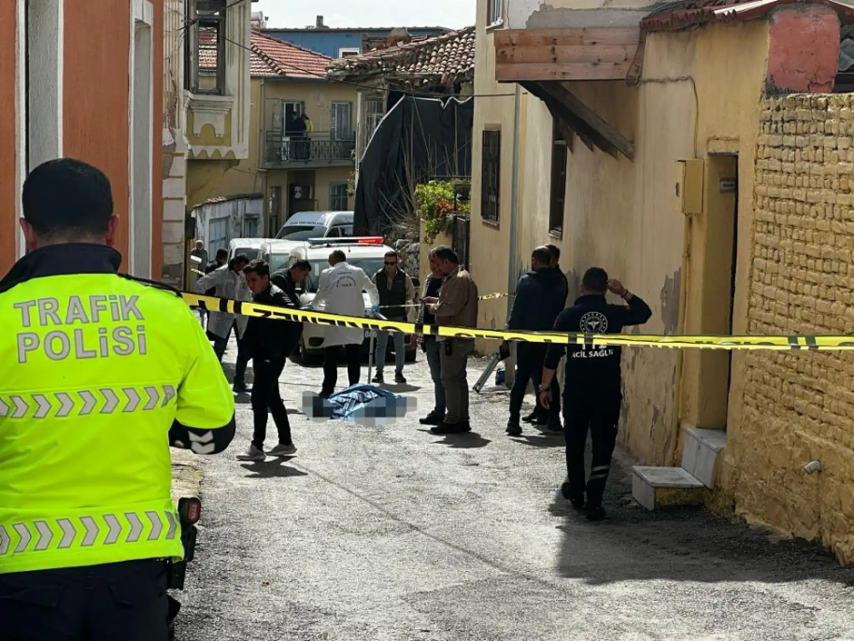 Muğla'da sokakta yürüdüğü sırada silahla vurularak öldürüldü