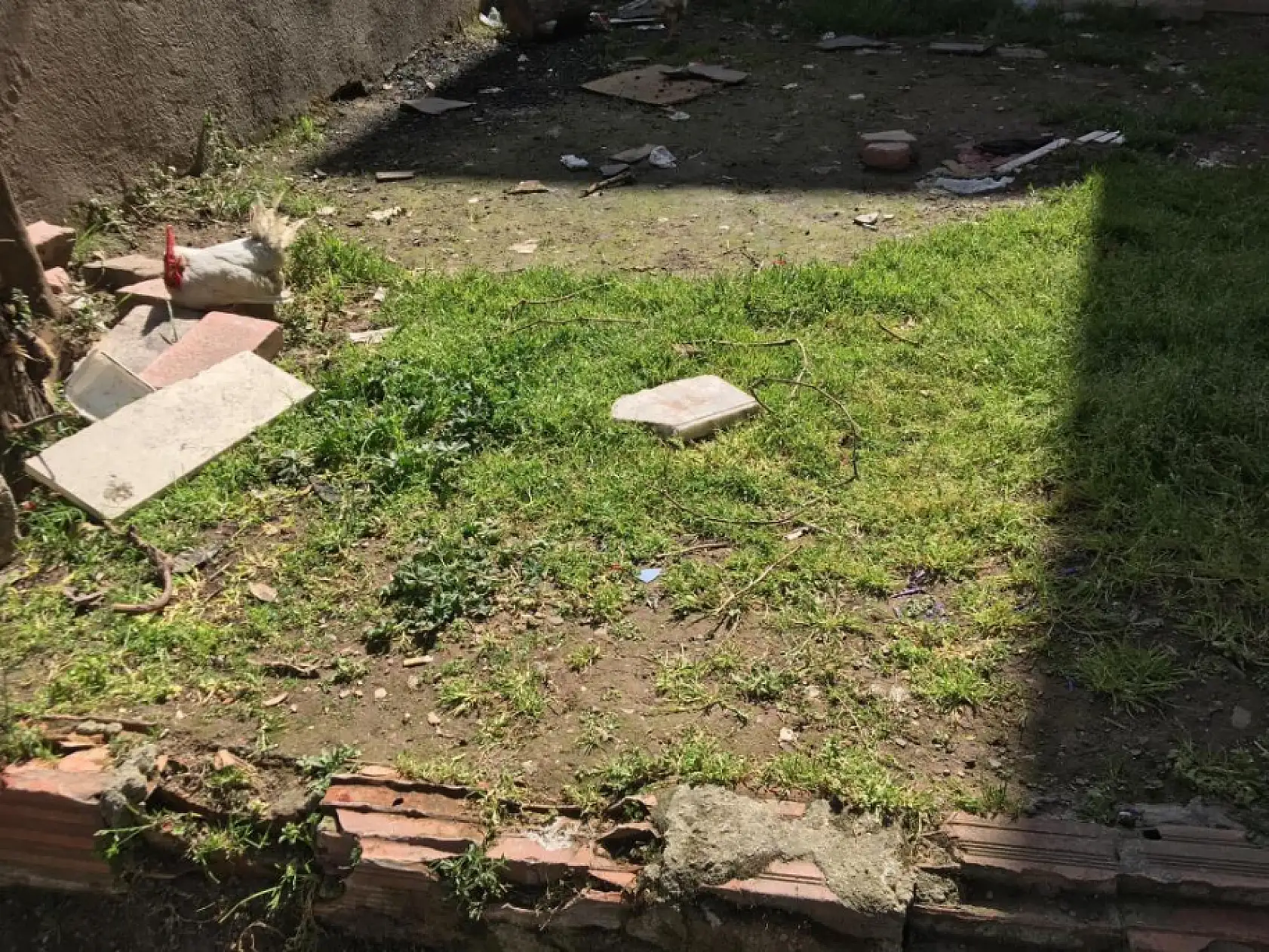 1.5 yaşındaki çocuk 3. kattan düştü