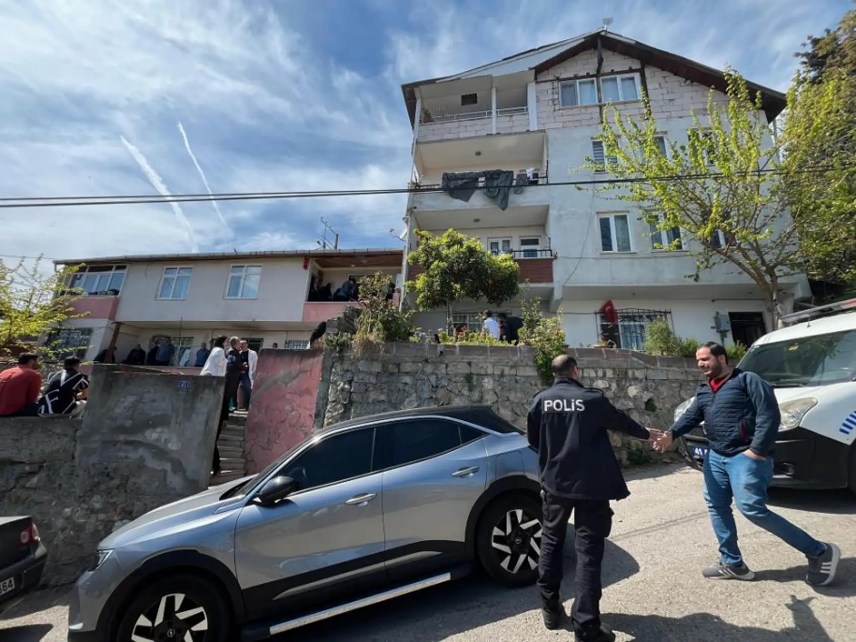 41 yaşındaki kadın evinde ölü bulundu, soruşturma başlatıldı