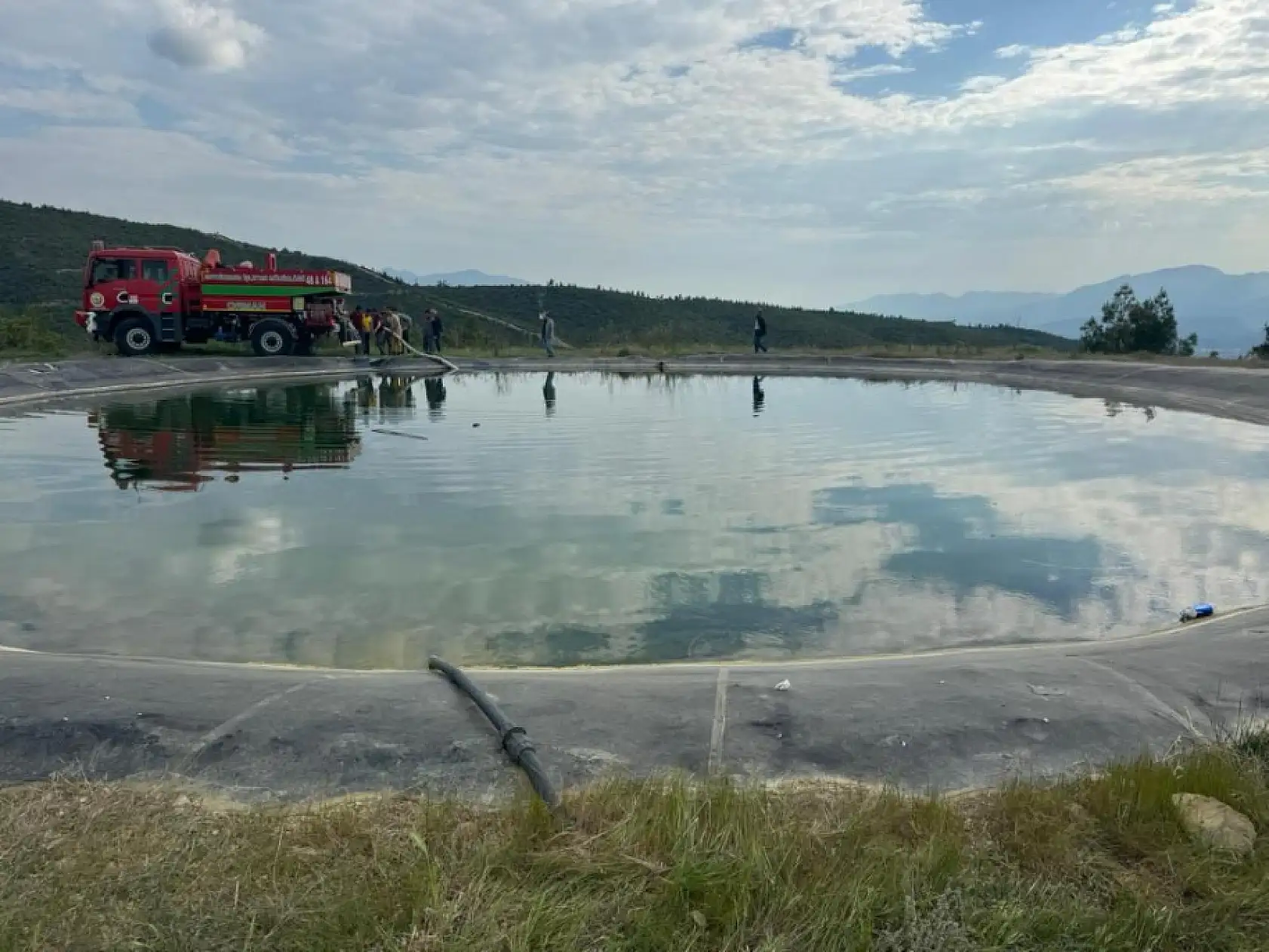 Seydikemer'de yangın söndürme havuzuna düşen çocuk hayatını kaybetti