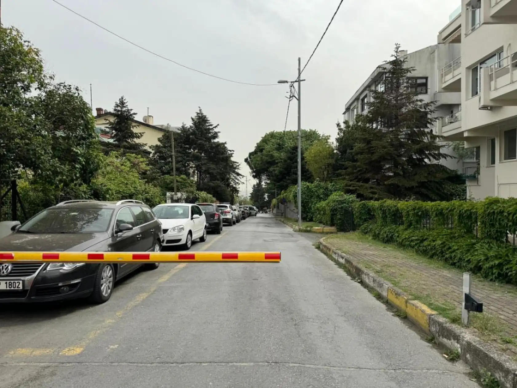 Spordan sorumlu eski devlet bakanı ölü bulundu