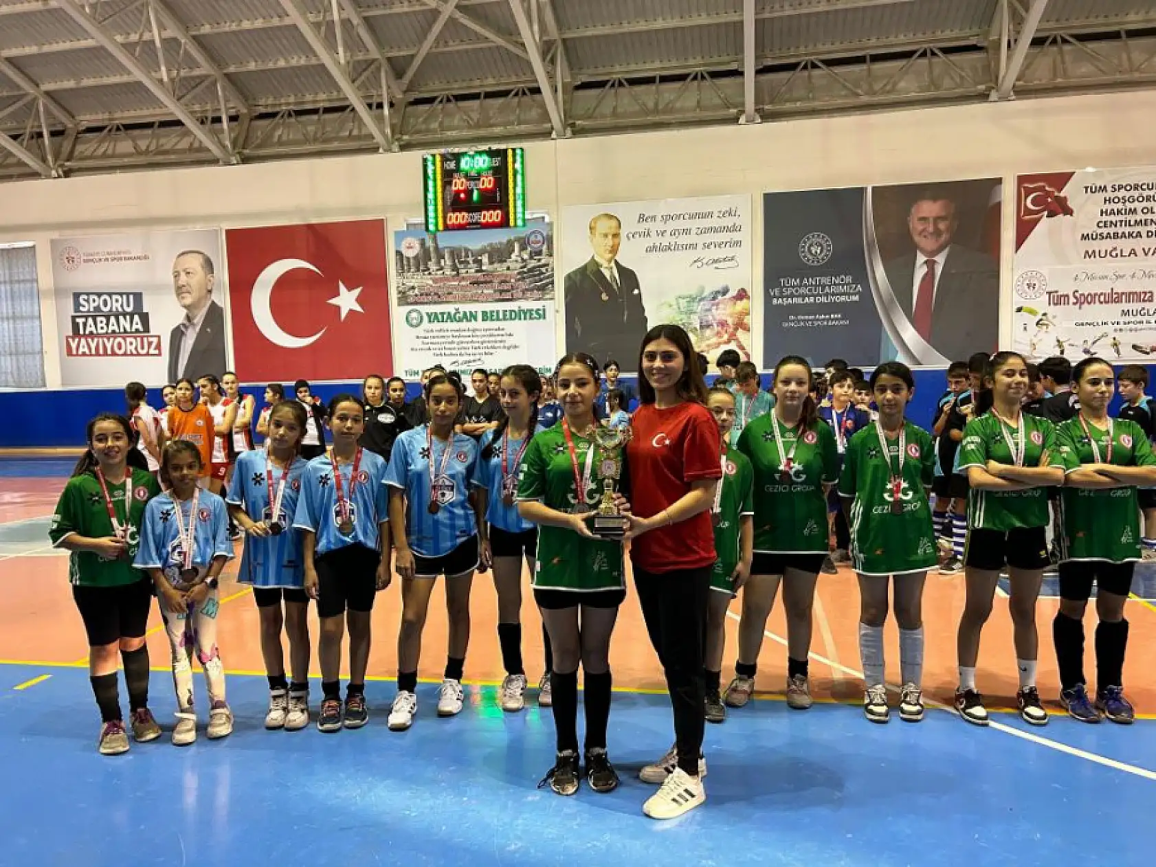Yatağan'da U16 Hokey Muğla il birinciliği müsabakaları gerçekleştirildi