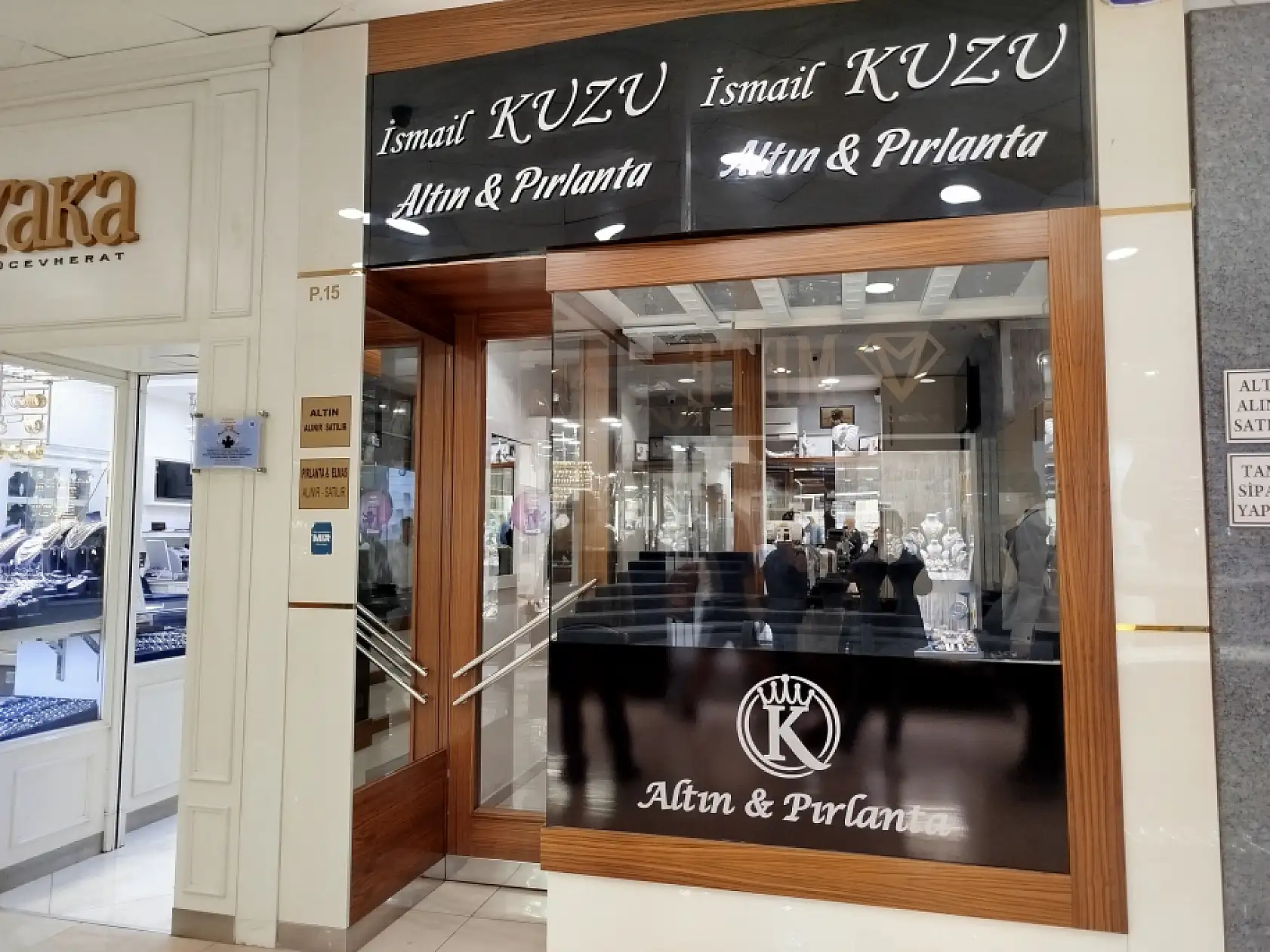 Vatandaşlardan emanet altın alan kuyumcu kayıplara karıştı