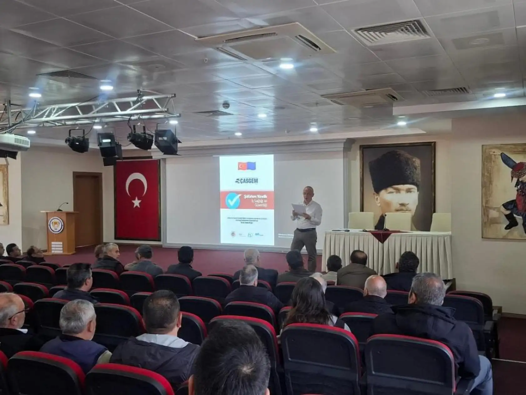 Menteşe'de taşıma şoförlerine iş sağlığı ve güvenliği eğitimi verildi