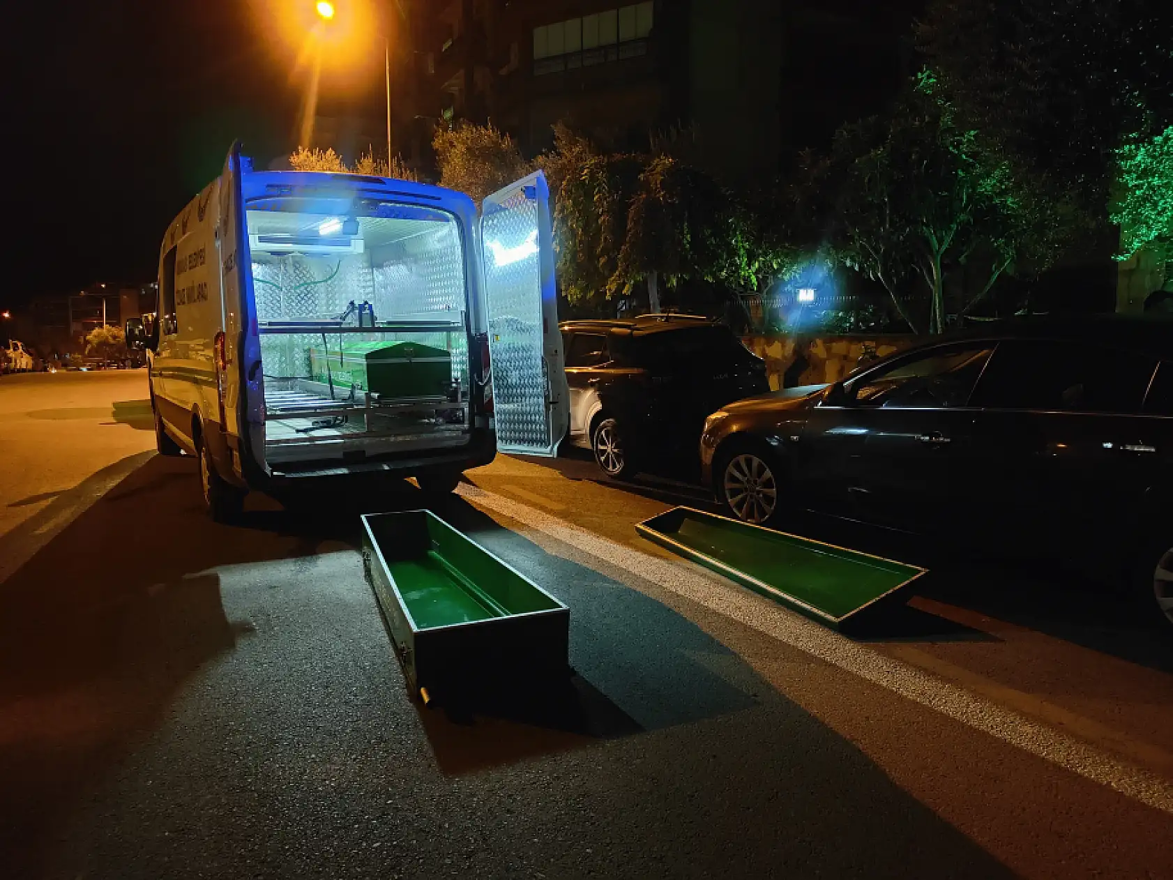 Kuşadası'nda yalnız yaşayan şahıs evinde ölü bulundu