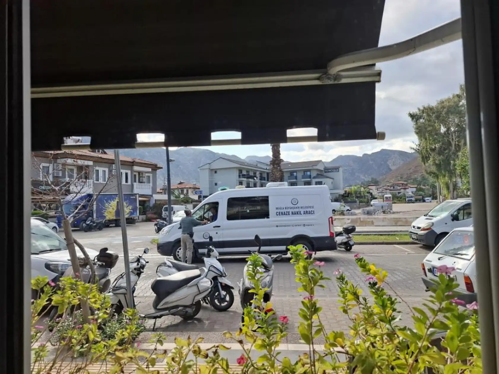 Marmaris'te kendisinden haber alınamayan şahıs kanlar içerisinde ölü bulundu