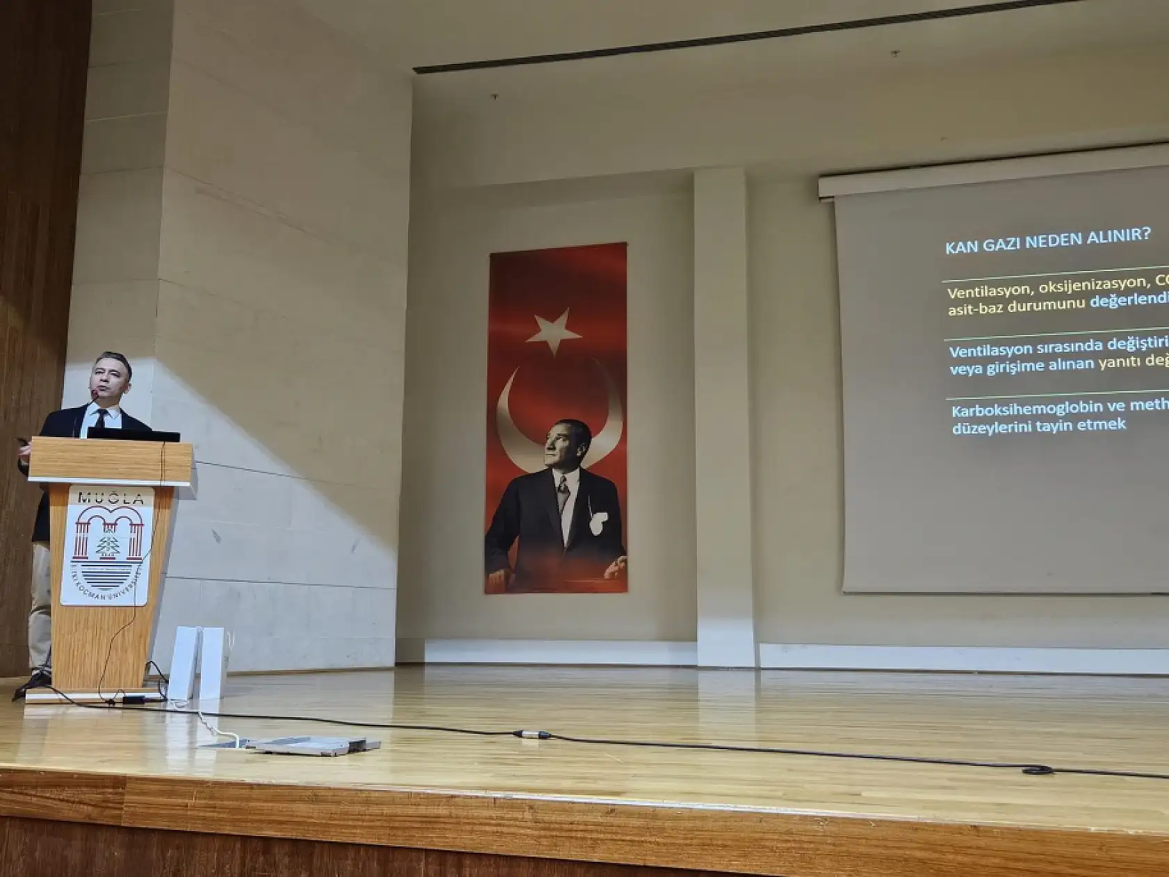 MSKÜ'deki sempozyuma ilgi yoğun oldu