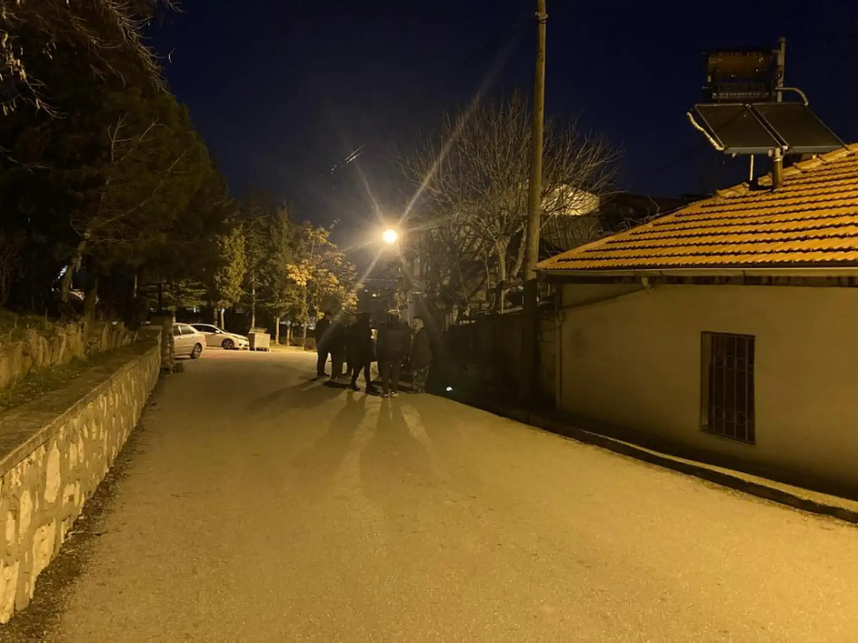 Yalnız yaşayan yaşlı kadın evinde ölü bulundu