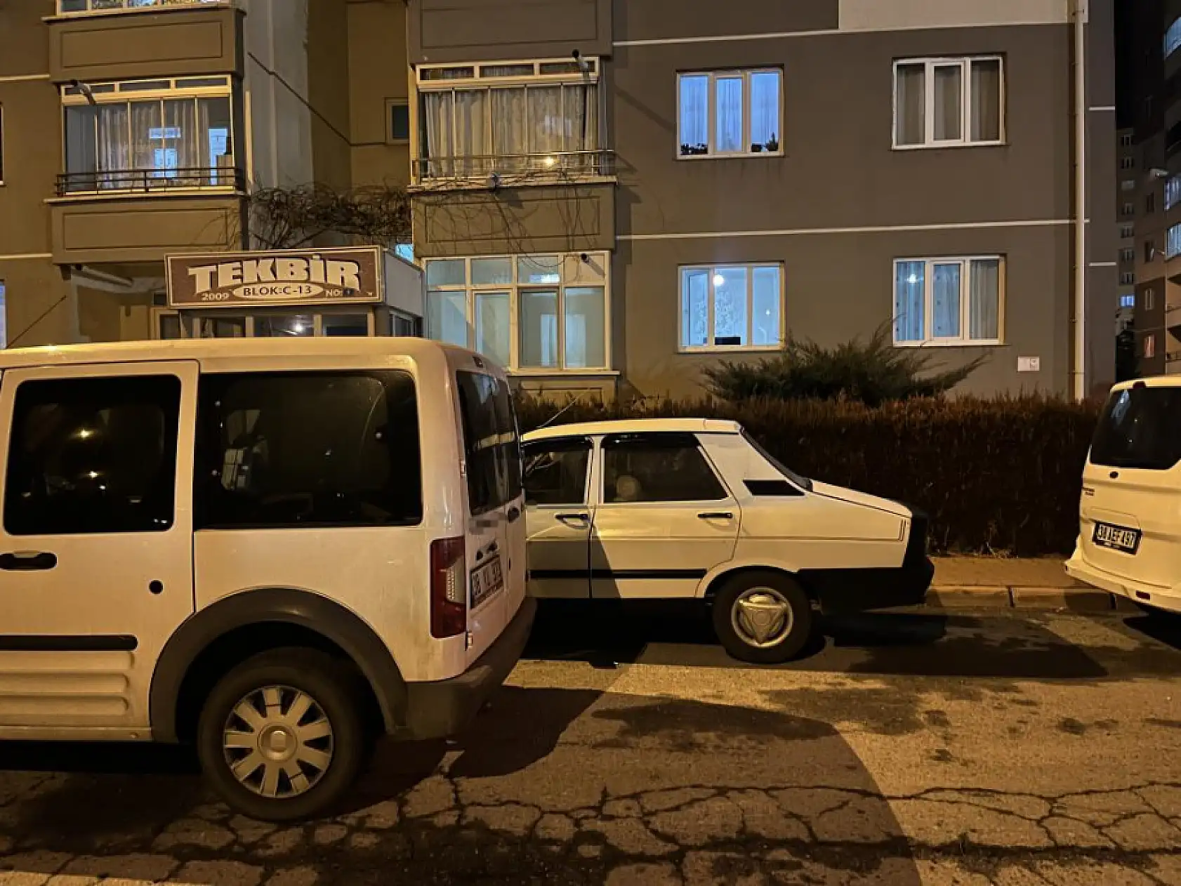 2 gündür haber alınamayan kadın evinde ölü bulundu