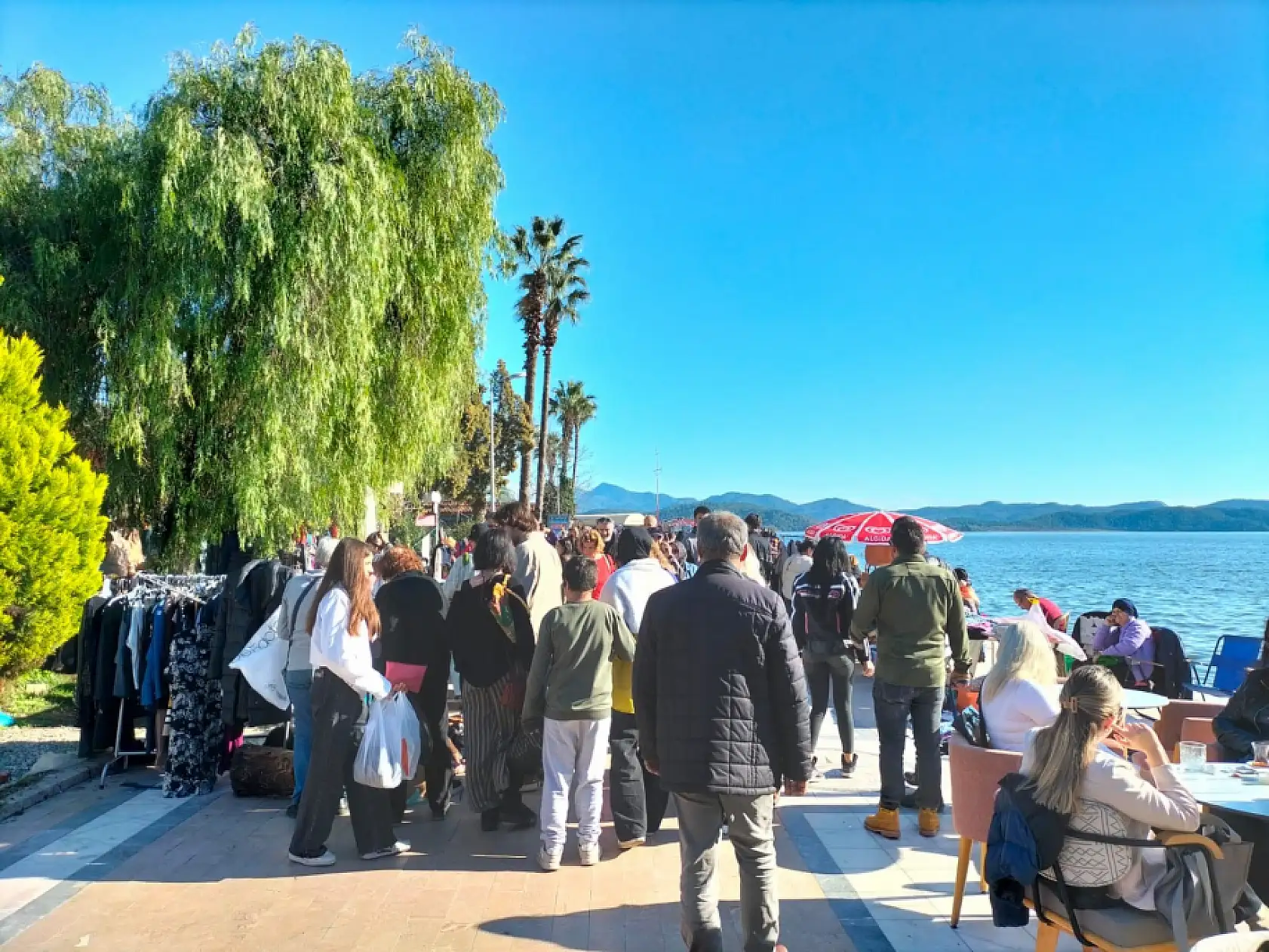 Köyceğiz ikinci el pazarına yoğun ilgi