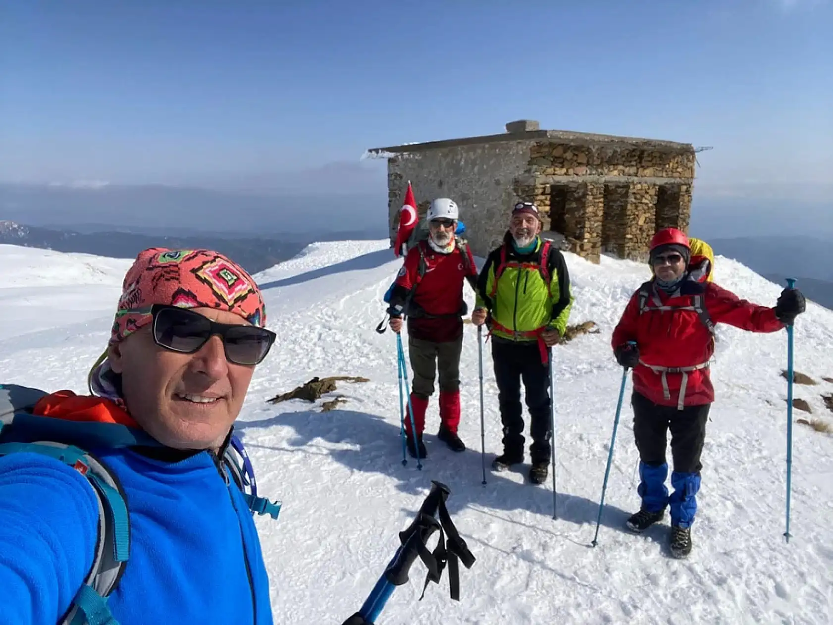 Muğlalı dağcılar Sandras Dağı'nda zirve yaptı