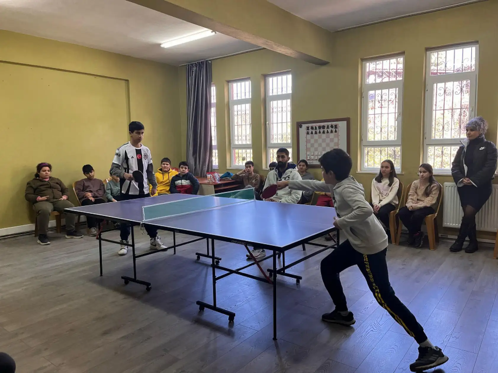 Marmaris'te masa tenisi turnuvaları devam ediyor