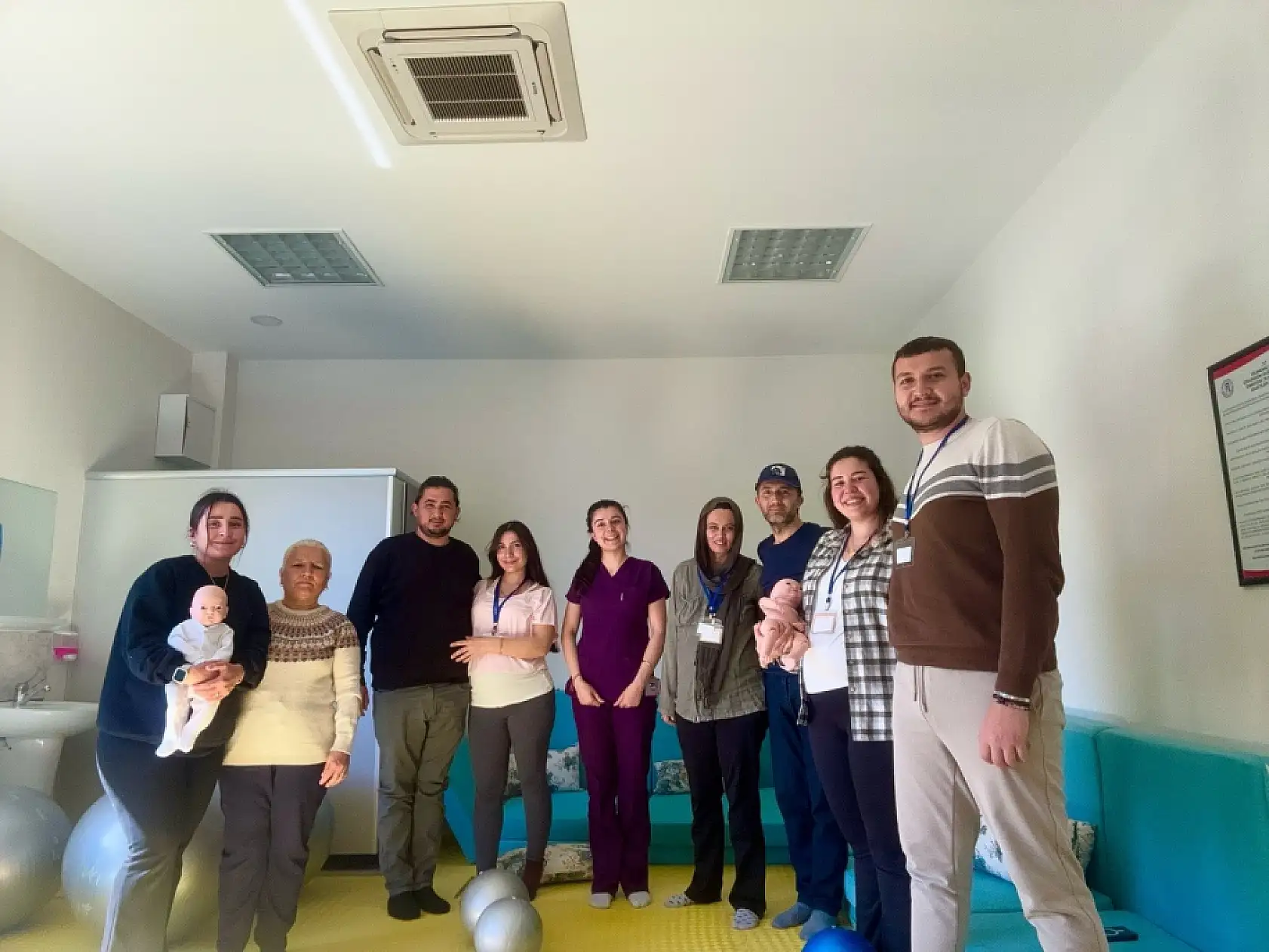 Fethiye Devlet Hastanesi'nde gebe okulu eğitimleri sürüyor