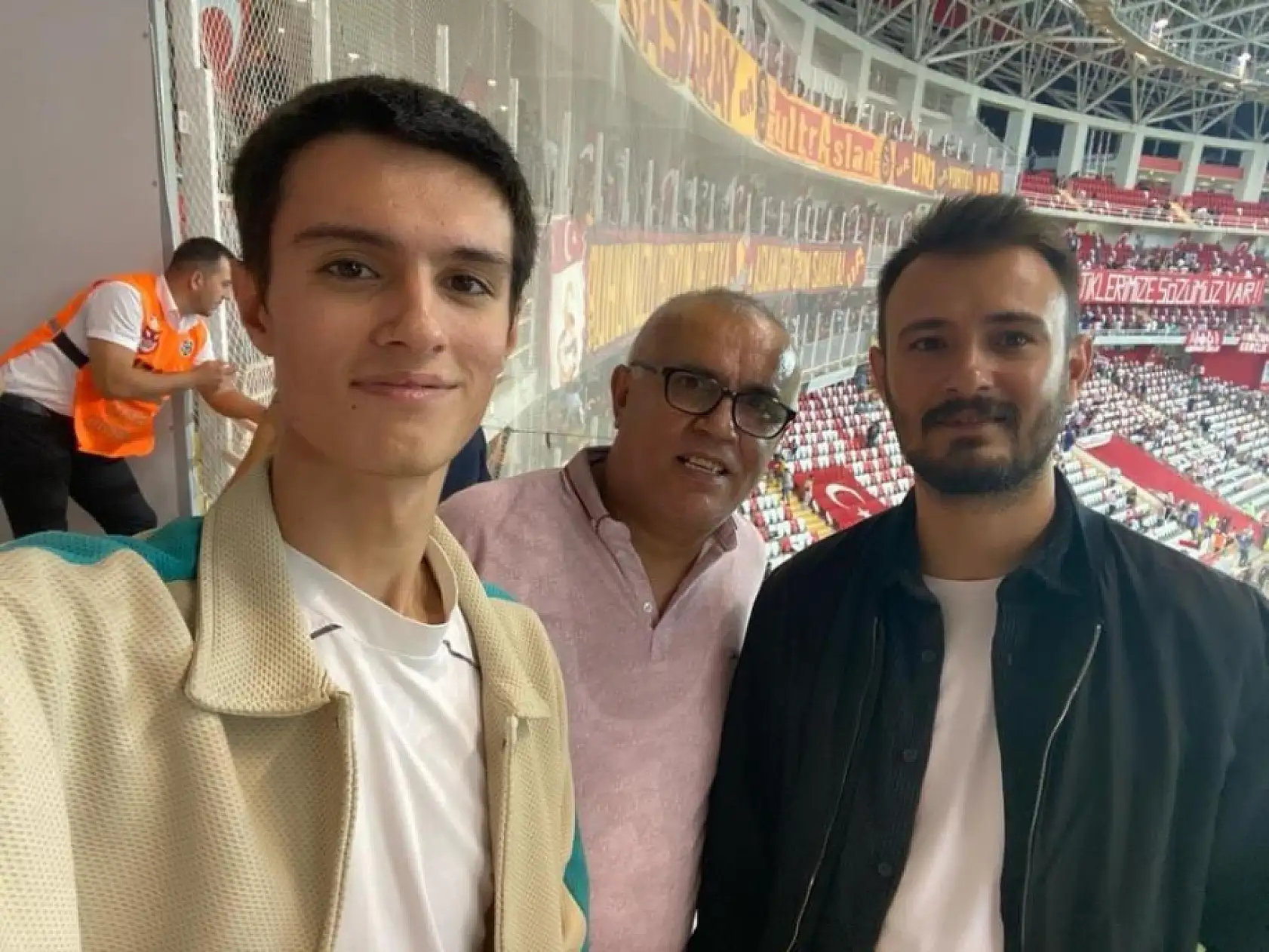 Stadyum cinayetinde şok savunma: 'Benim bıçağımla değil, darp sonucu öldü'