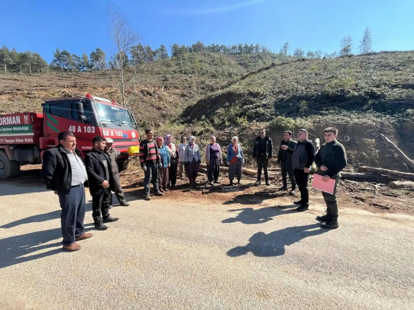 Muğla'da yangınlara karşı bilgilendirme toplantıları devam ediyor