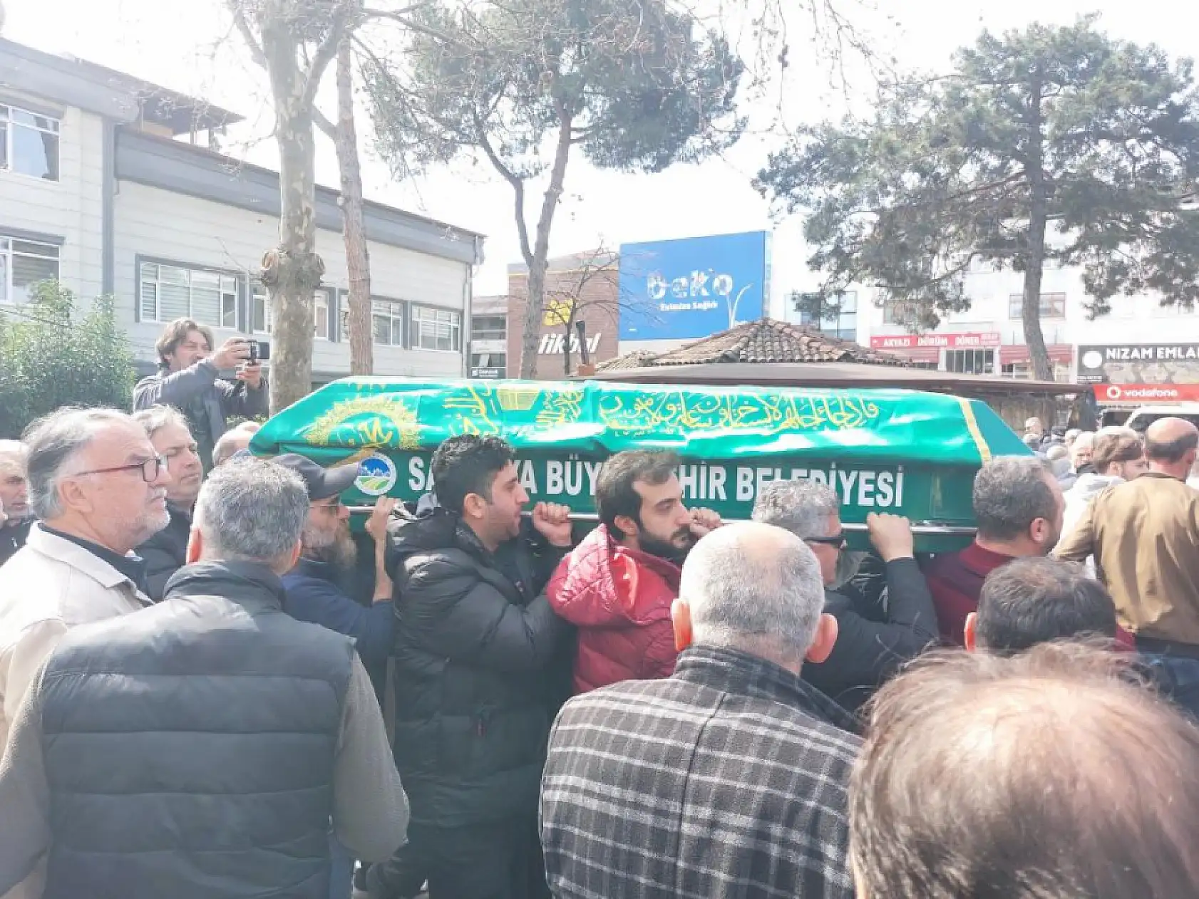 Molozlar altında kalan Taekwondo Hocası son yolculuğuna uğurlandı