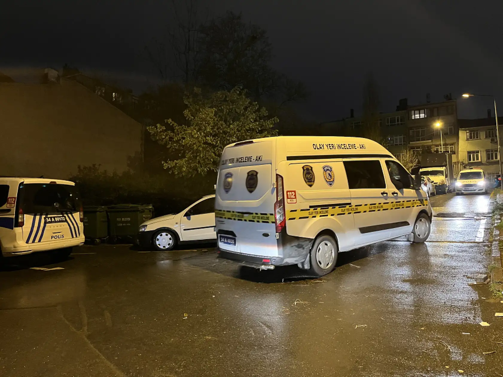 Tartıştığı kişiyi bıçakla yaralayan şahıs, polise de saldırmak istedi