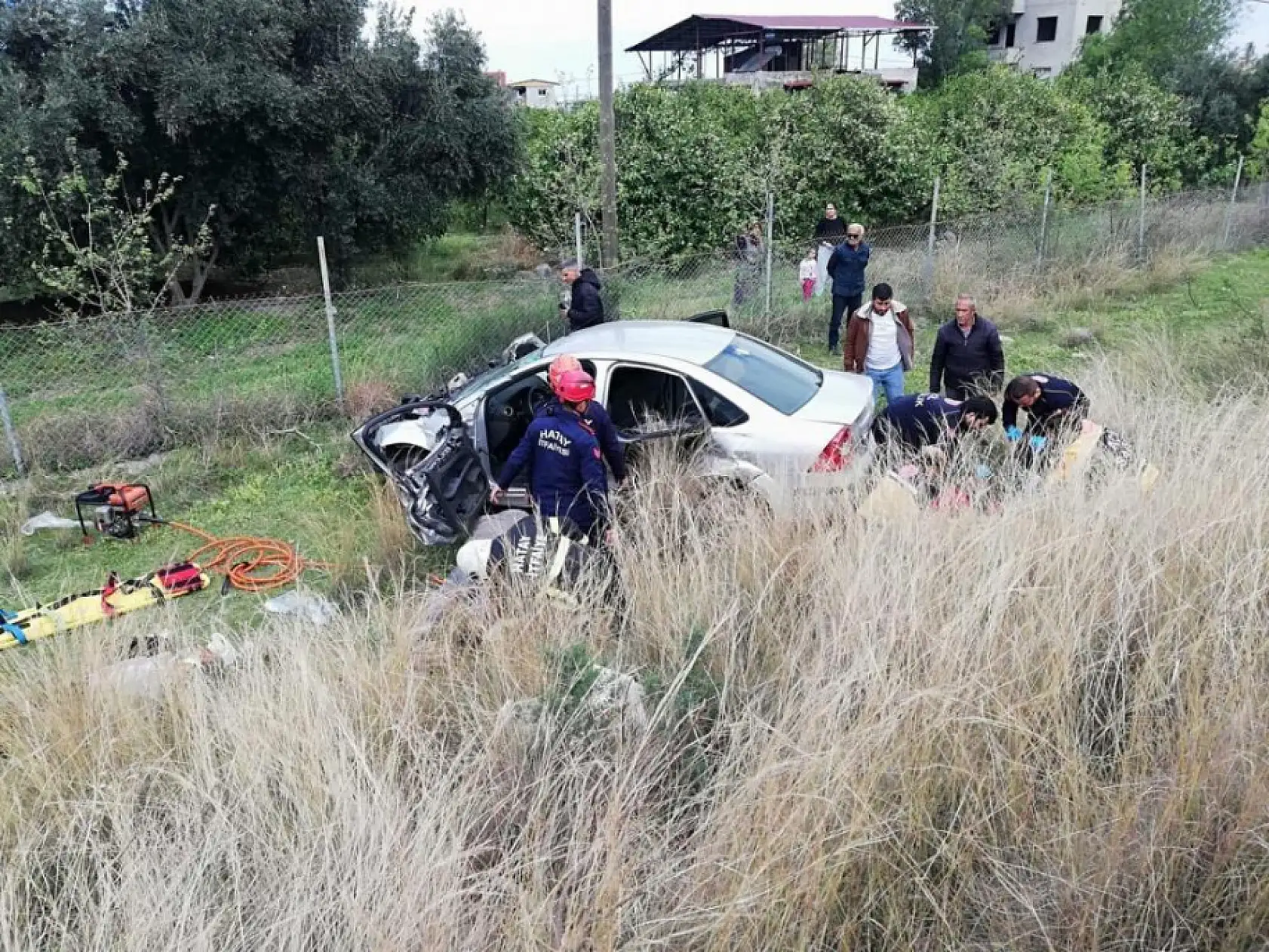 Feci trafik kazası: 1 ölü, 3 yaralı