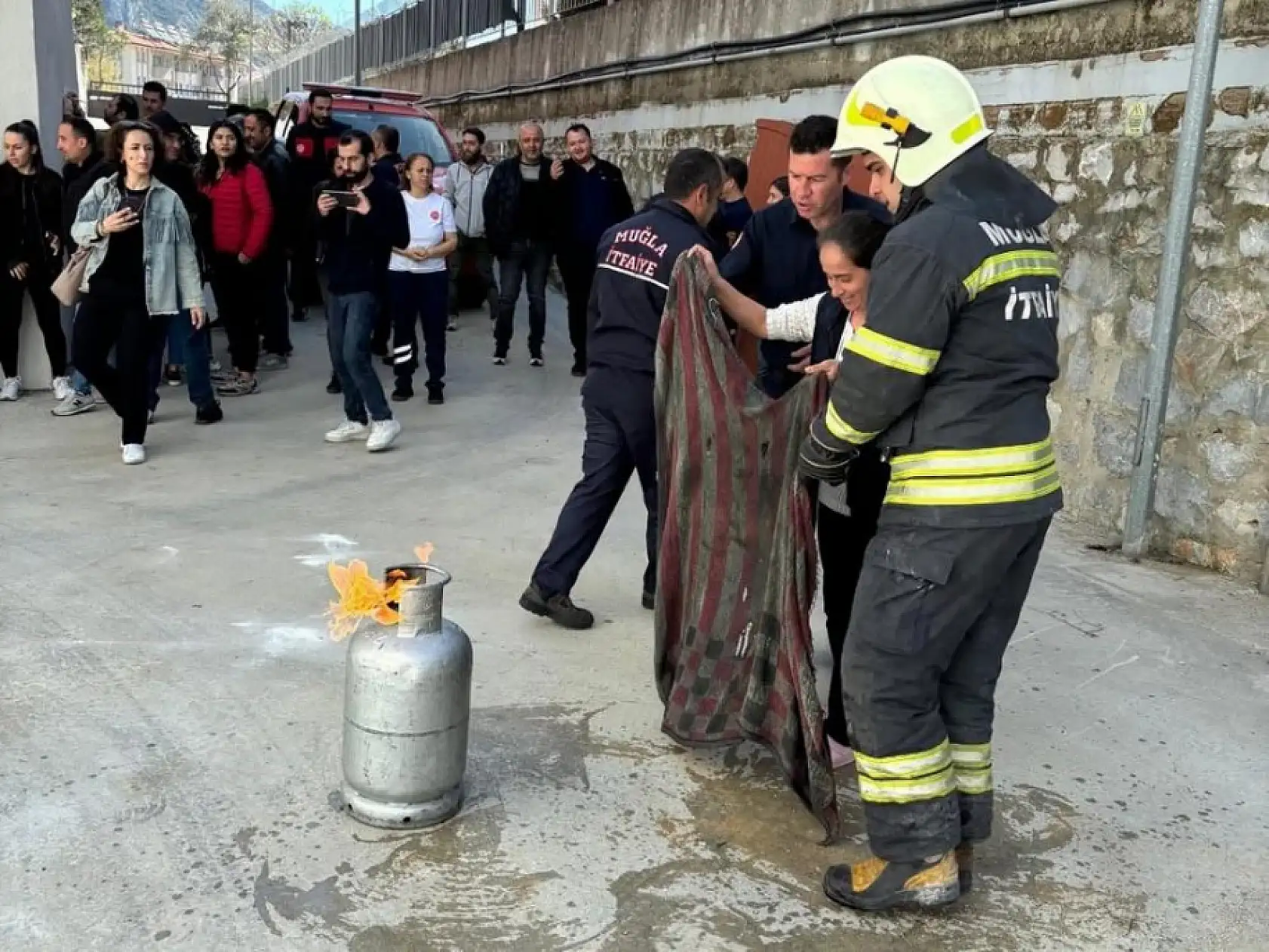 Muğla 112 personeline yangın farkındalık eğitimi