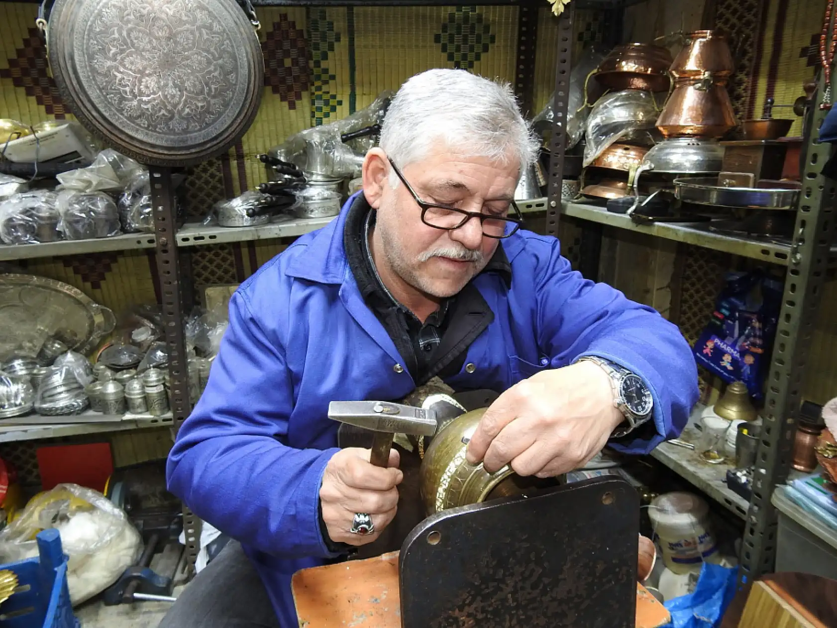 Bakır sesleri arasında geçen bir ömür